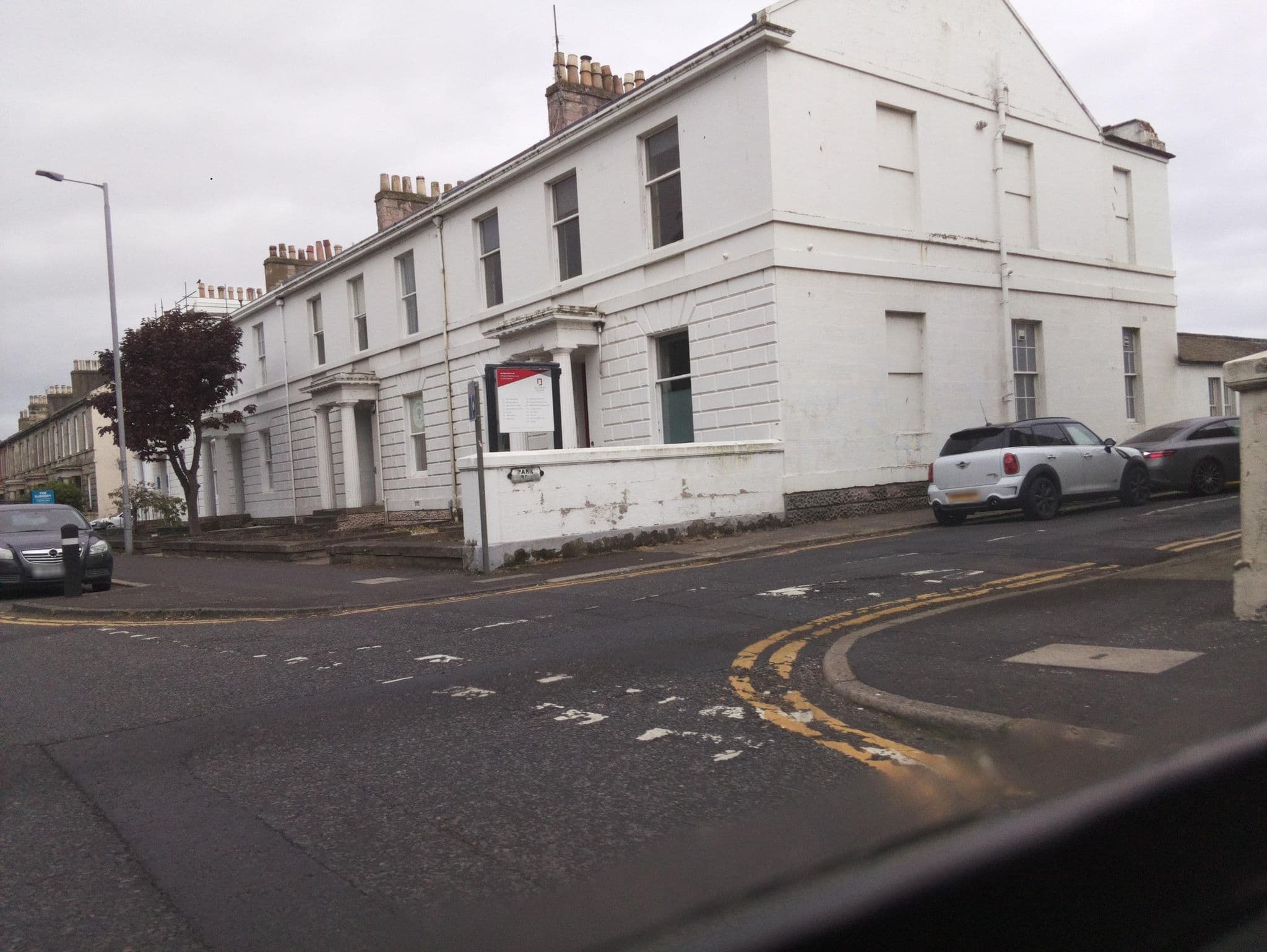 Street view near The Windsor Hotel, Ayr — © southglos (CC BY-SA · Mapillary)