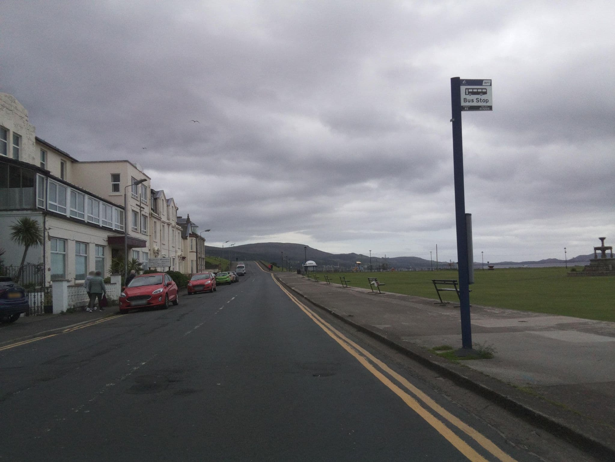 Street view near Burnlea Hotel, Largs — © southglos (CC BY-SA · Mapillary)