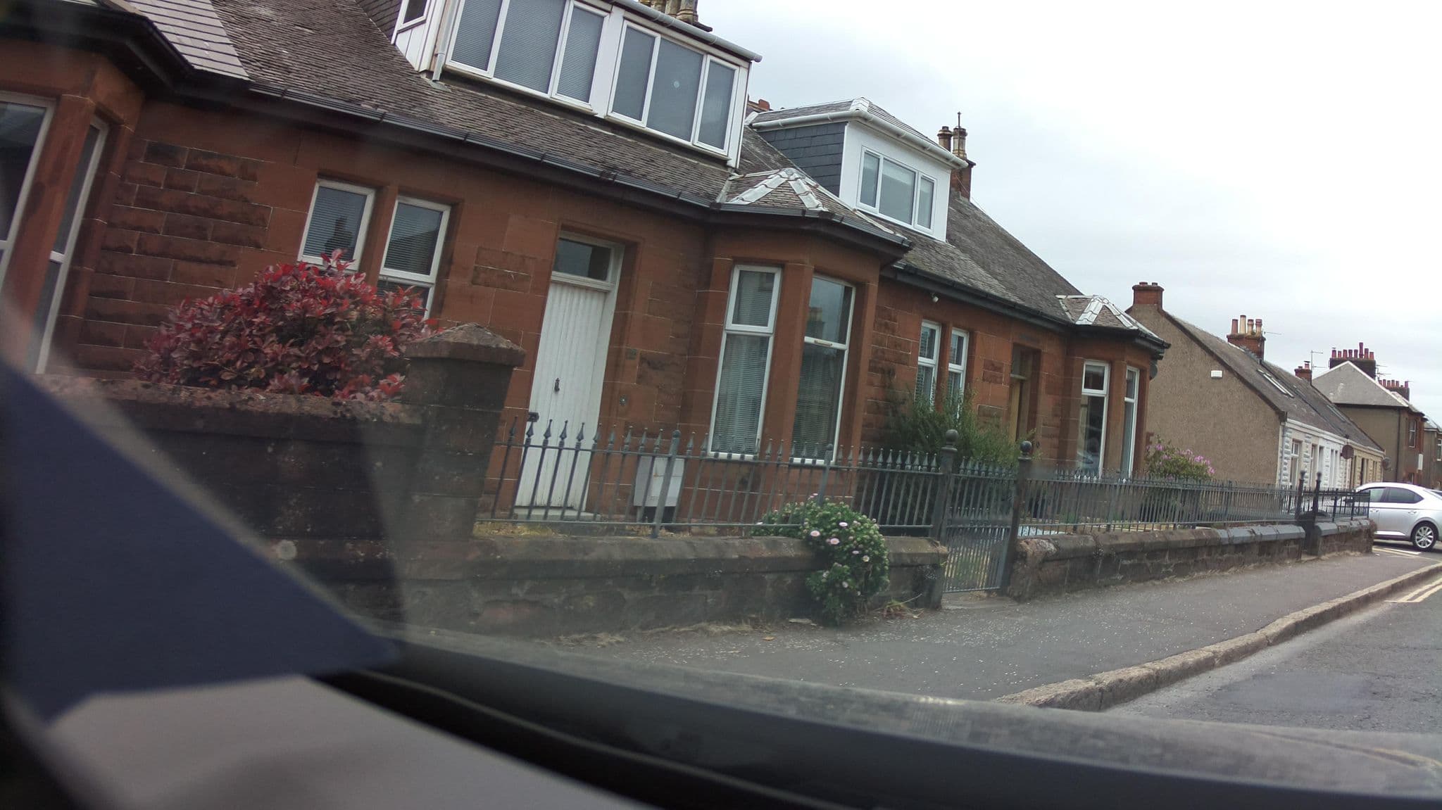 Street view near Abbey Cottage B&B, Prestwick — © southglos (CC BY-SA · Mapillary)