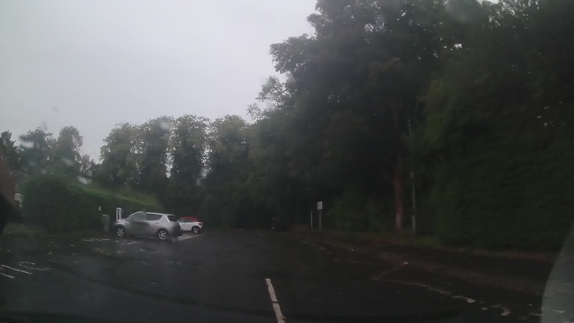 Street view near The Loudoun Arms Hotel, Mauchline — © trigpoint (CC BY-SA · Mapillary)