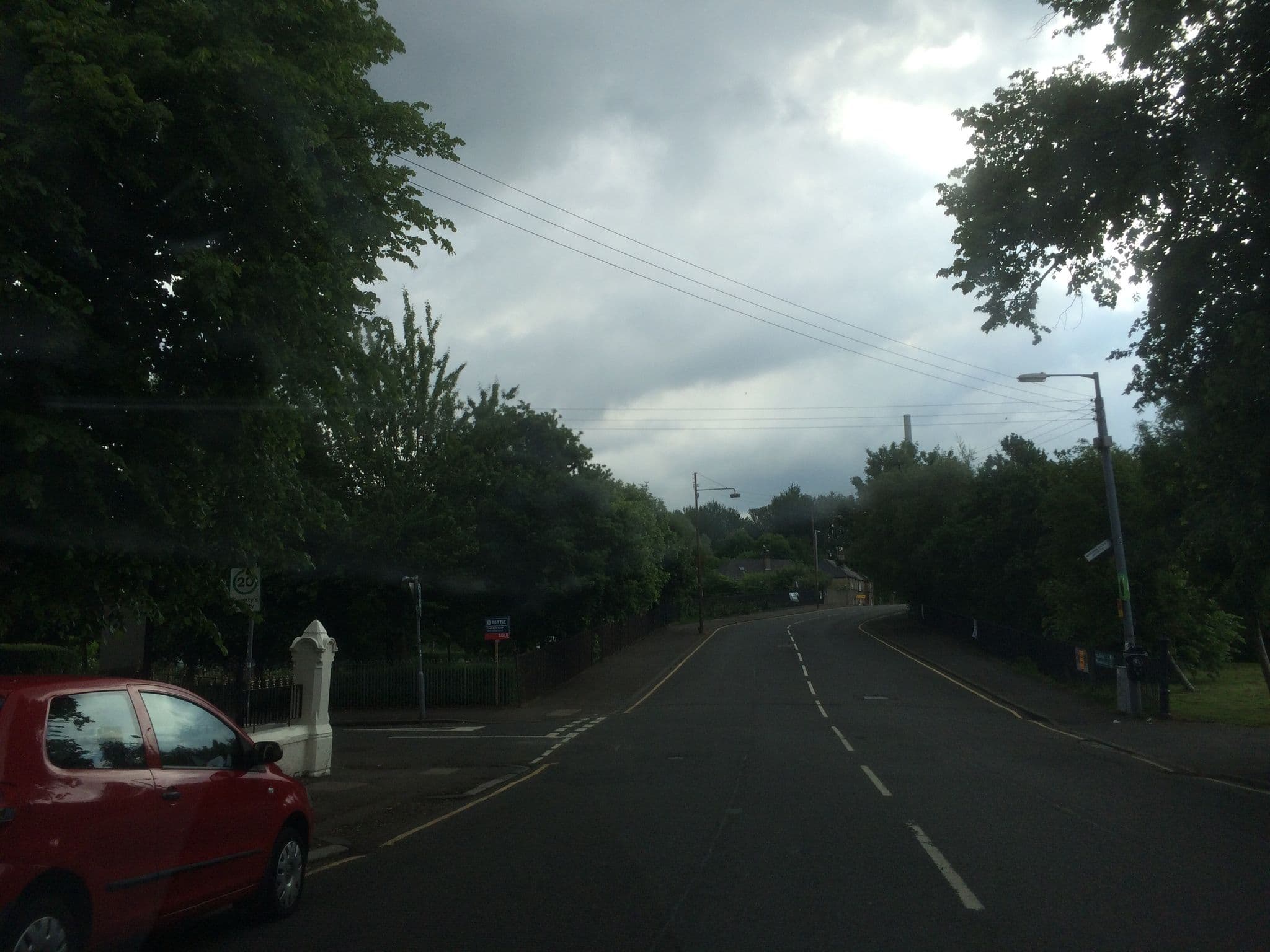 Street view near No 10 Hotel, Rutherglen — © gmc (CC BY-SA · Mapillary)