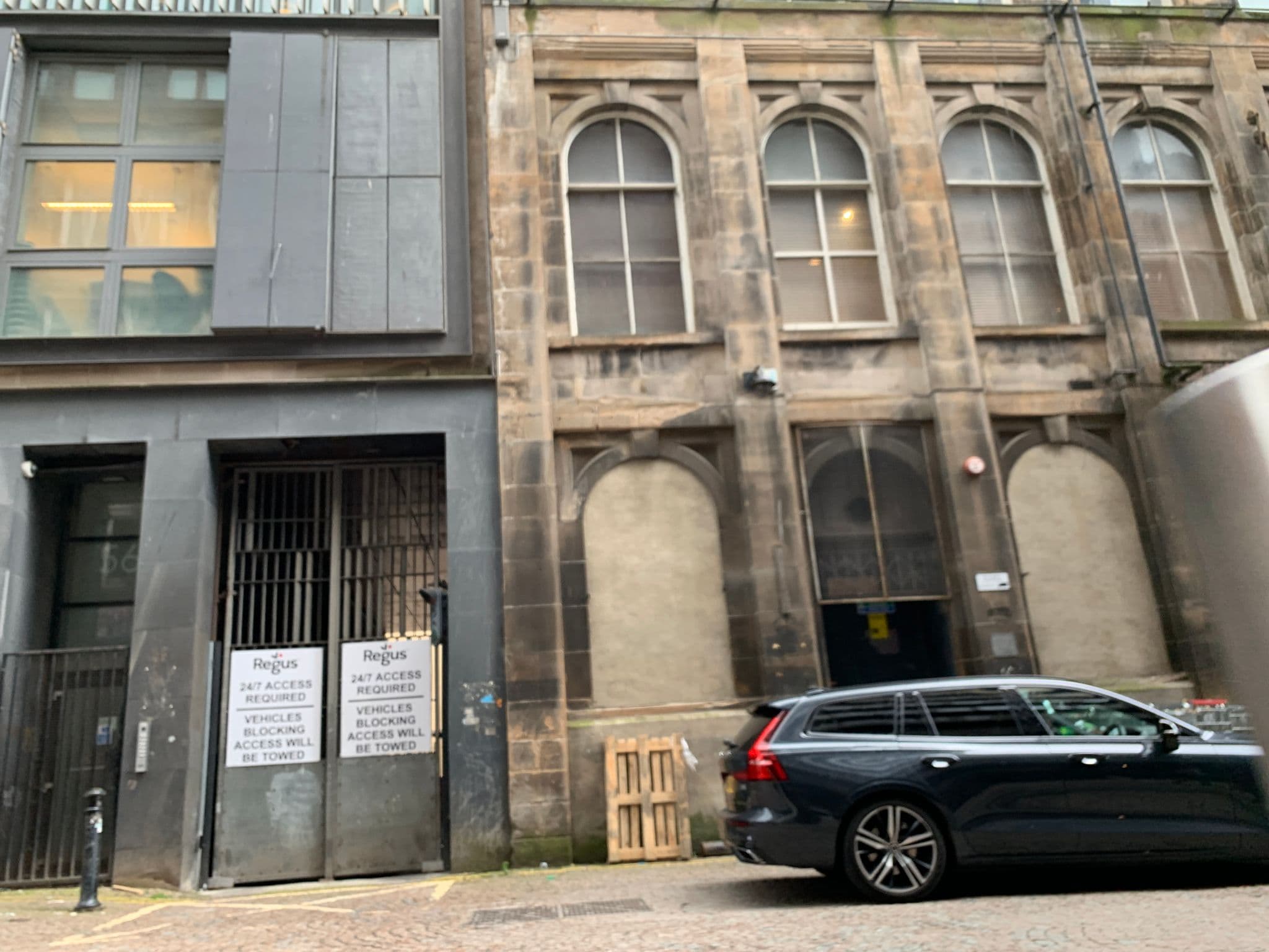 Street view near Mitchell Street Glasgow Apartment, Glasgow — © gmc (CC BY-SA · Mapillary)