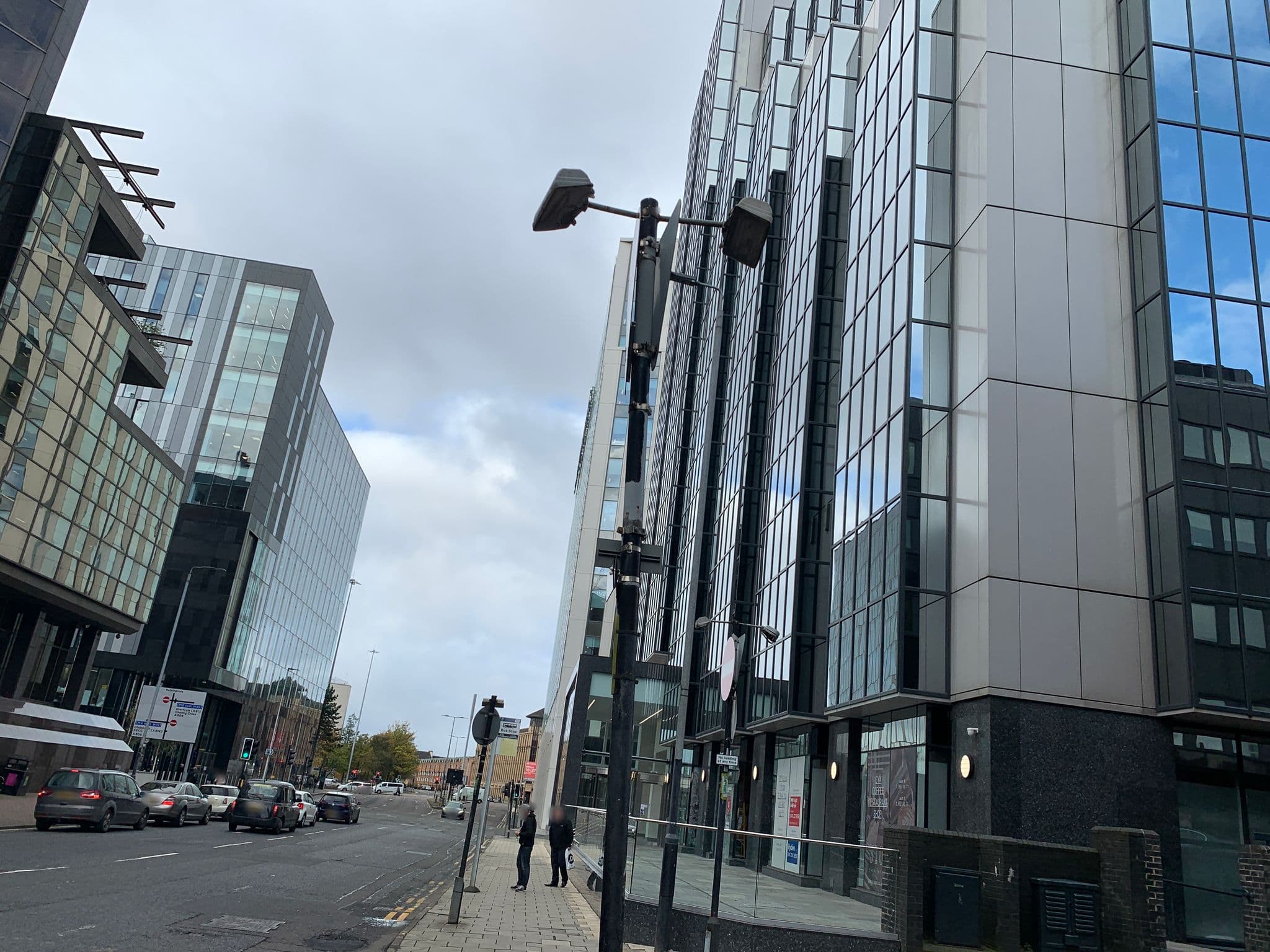 Street view near Royal London, Glasgow — © gmc (CC BY-SA · Mapillary)