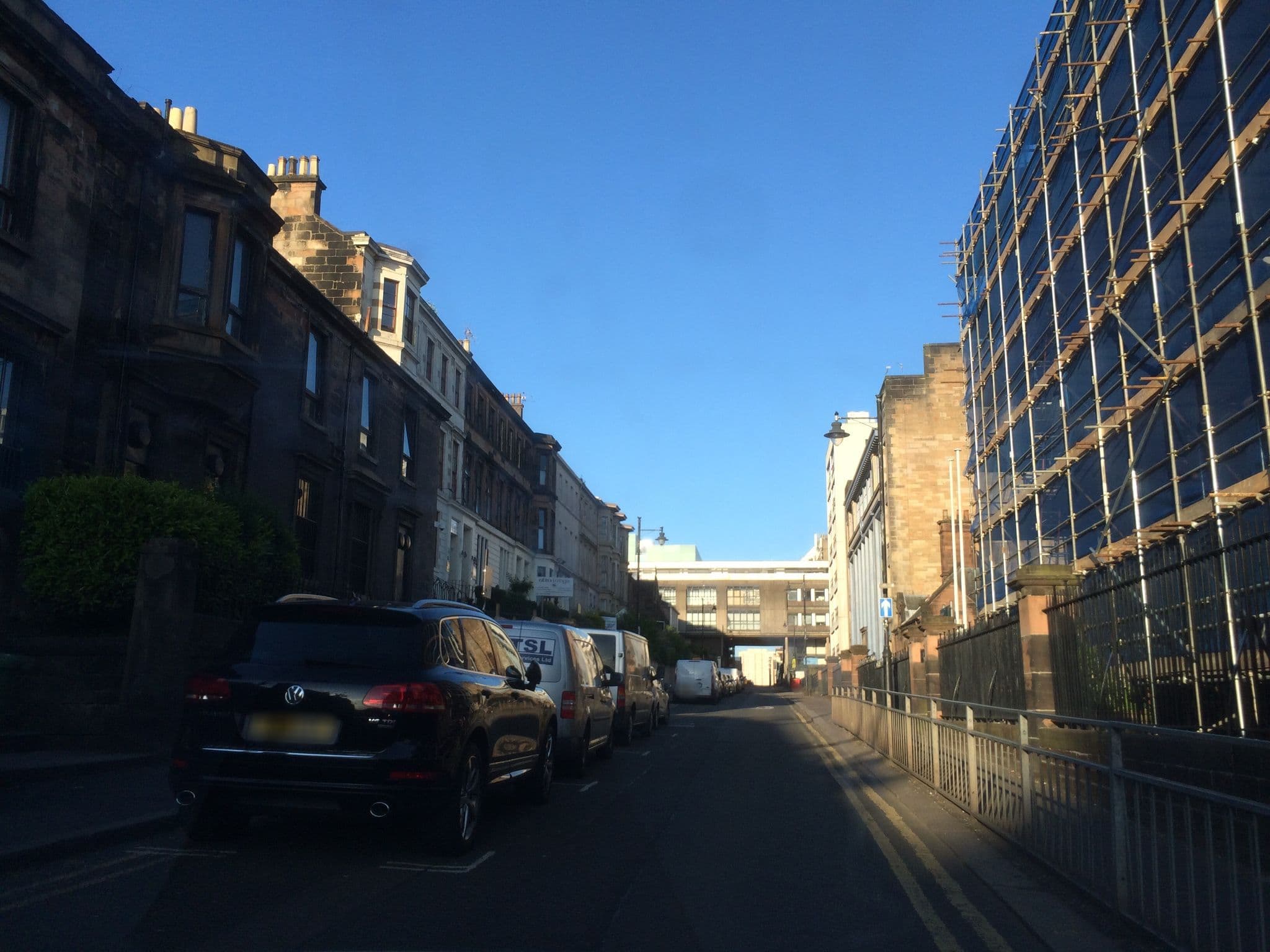 Street view near Bill Cunningham, Glasgow — © gmc (CC BY-SA · Mapillary)