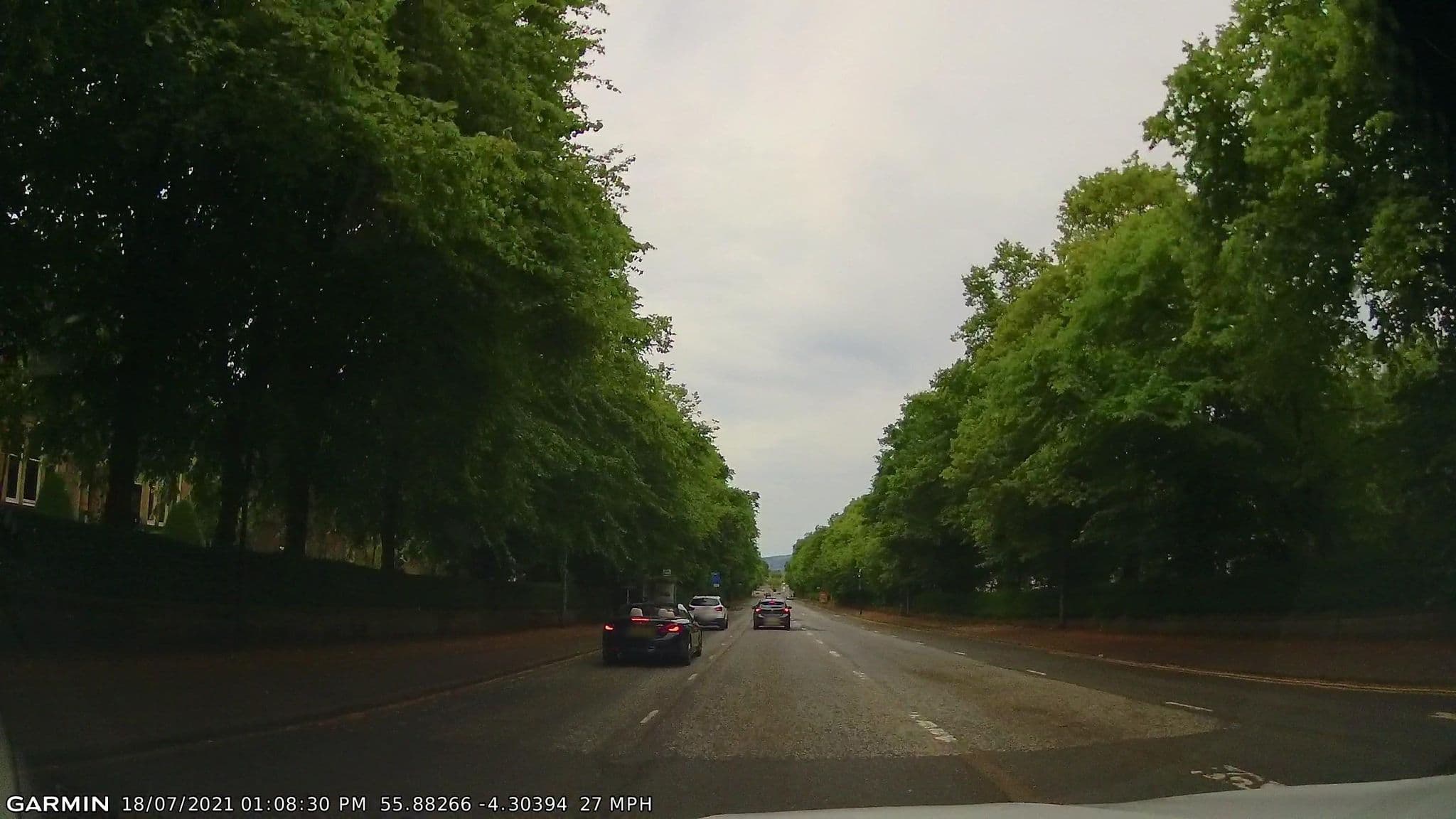 Street view near The Devonshire Hotel, Glasgow — © gmc (CC BY-SA · Mapillary)