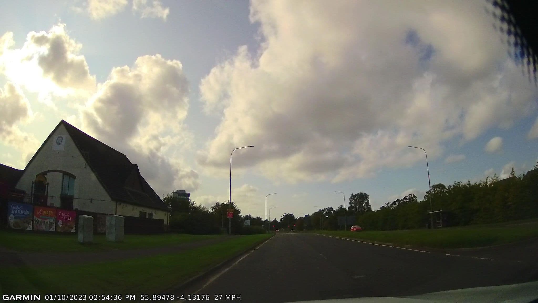 Street view near Premierinn Glasgow Stepps, Stepps — © gmc (CC BY-SA · Mapillary)
