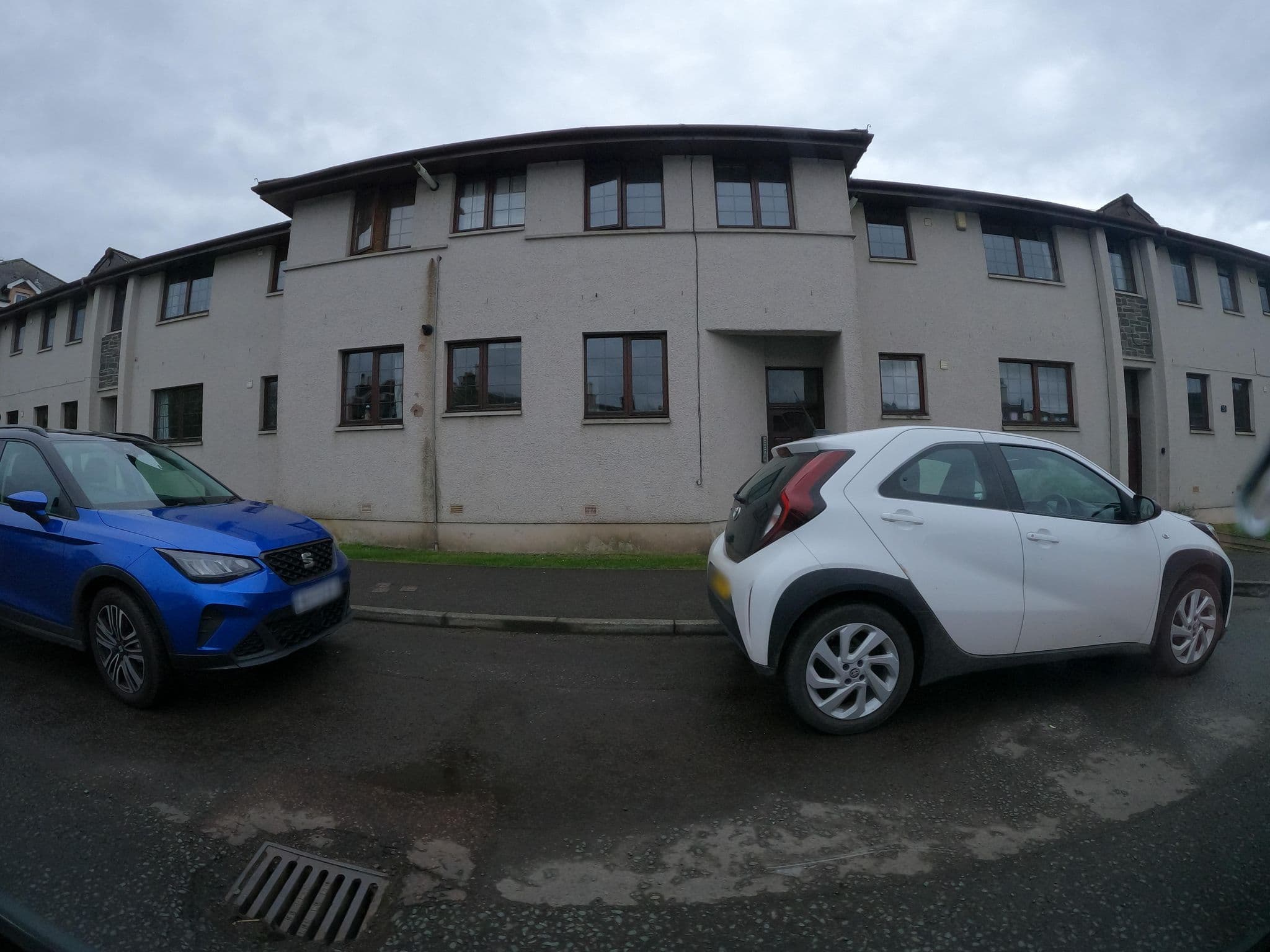 Street view near Ladyknowe Apartment, Moffat — © hobgoblin (CC BY-SA · Mapillary)