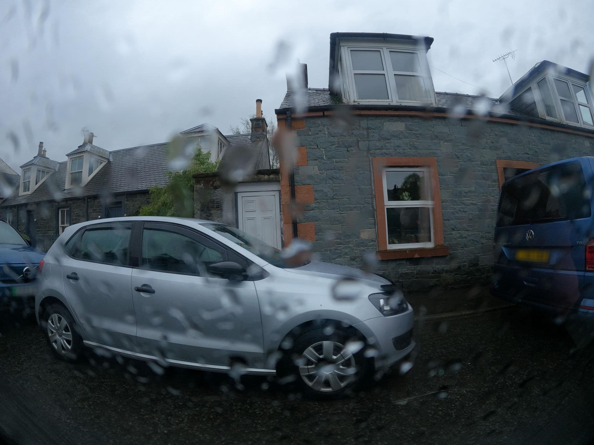 Street view near Mcadam House Apartments, Moffat — © hobgoblin (CC BY-SA · Mapillary)
