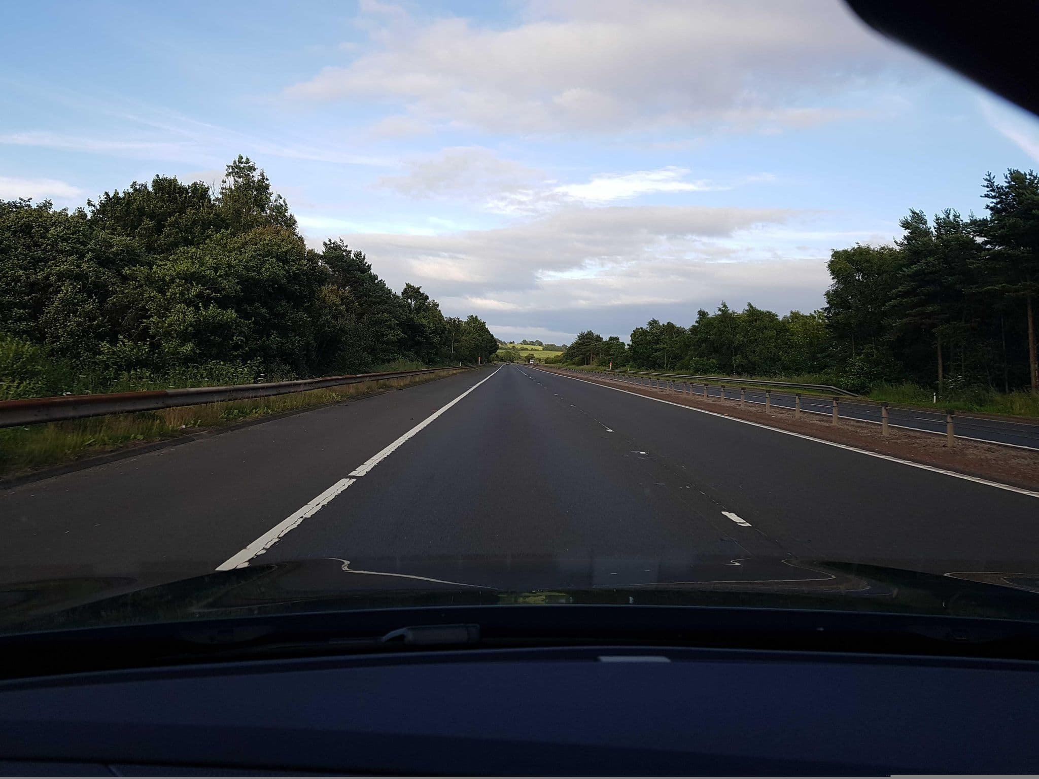 Street view near Hoseasons, Linlithgow — © toho (CC BY-SA · Mapillary)