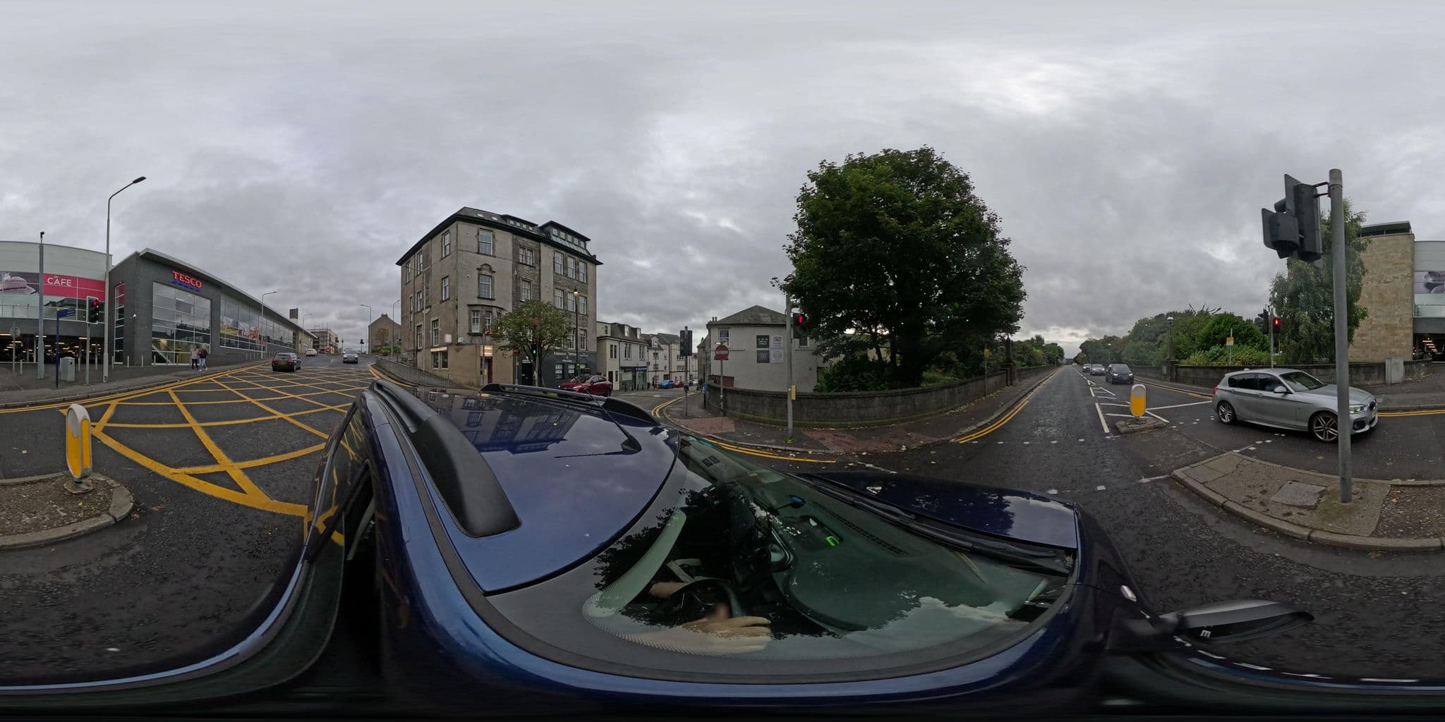 Street view near Maclay Inns, Dunfermline — © coetserw (CC BY-SA · Mapillary)