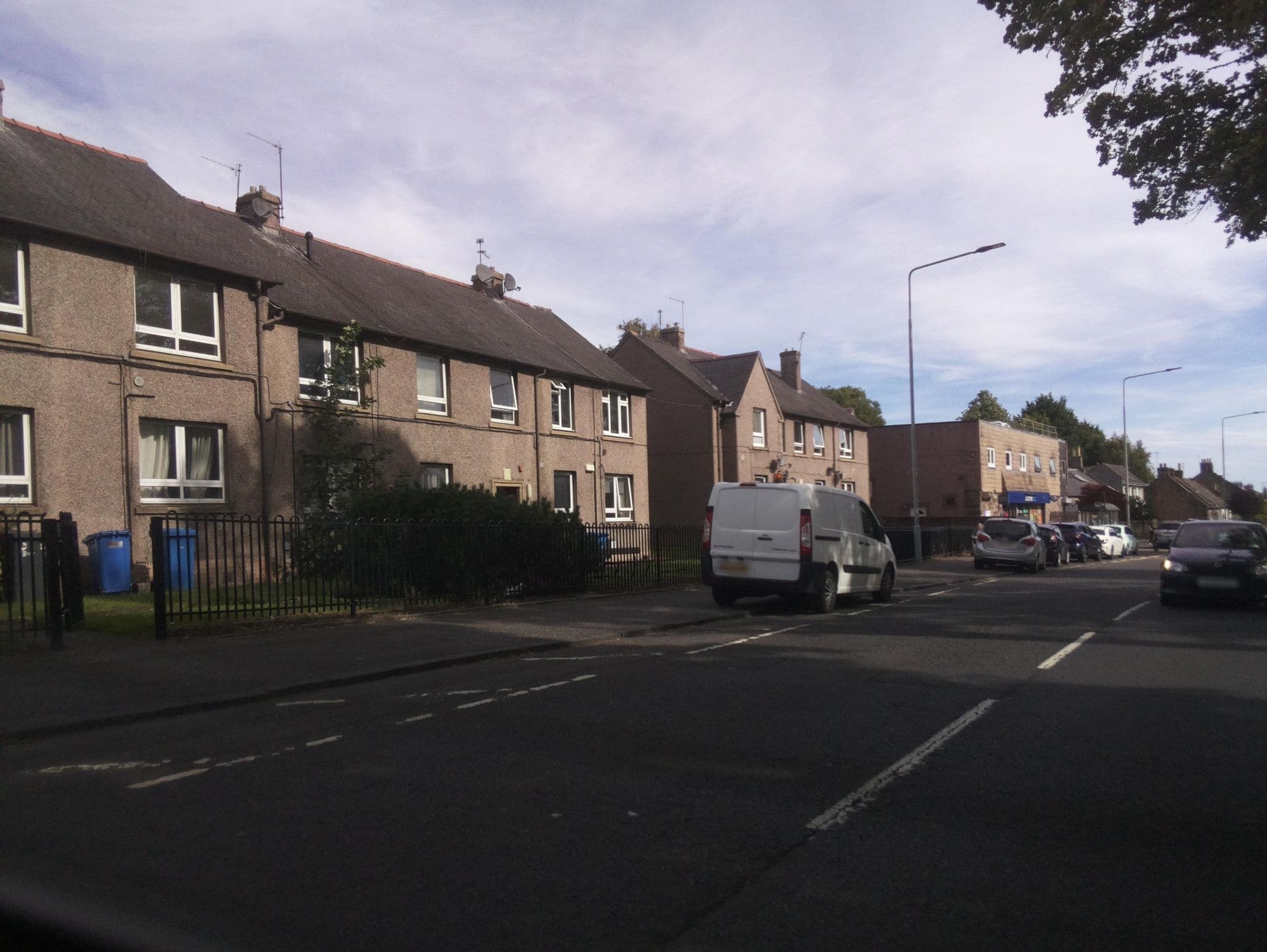 Street view near Uphall Bed & Breakfast, Broxburn — © southglos (CC BY-SA · Mapillary)