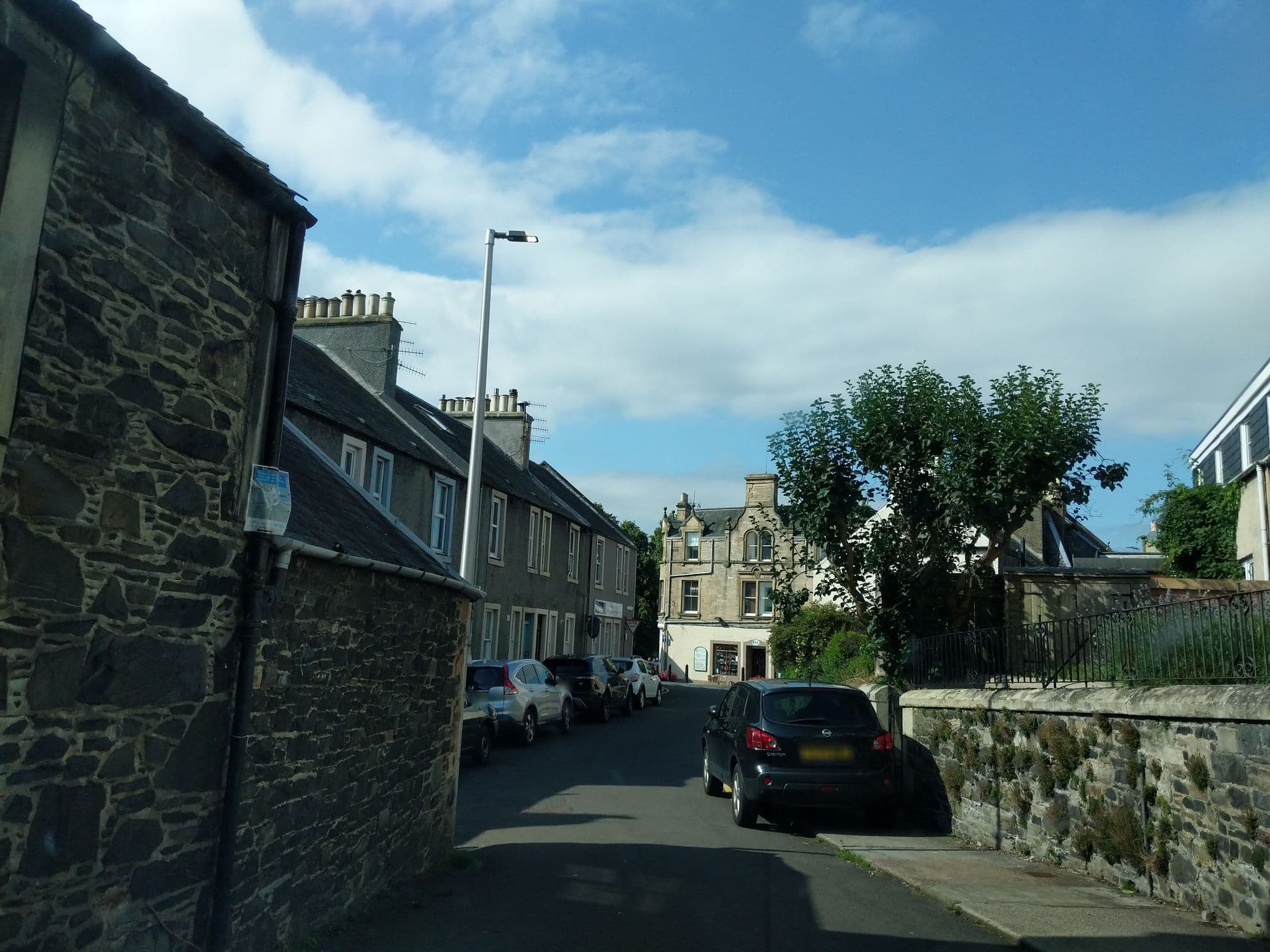 Street view near Elcho House In The Mews, Peebles — © ccbb7766 (CC BY-SA · Mapillary)