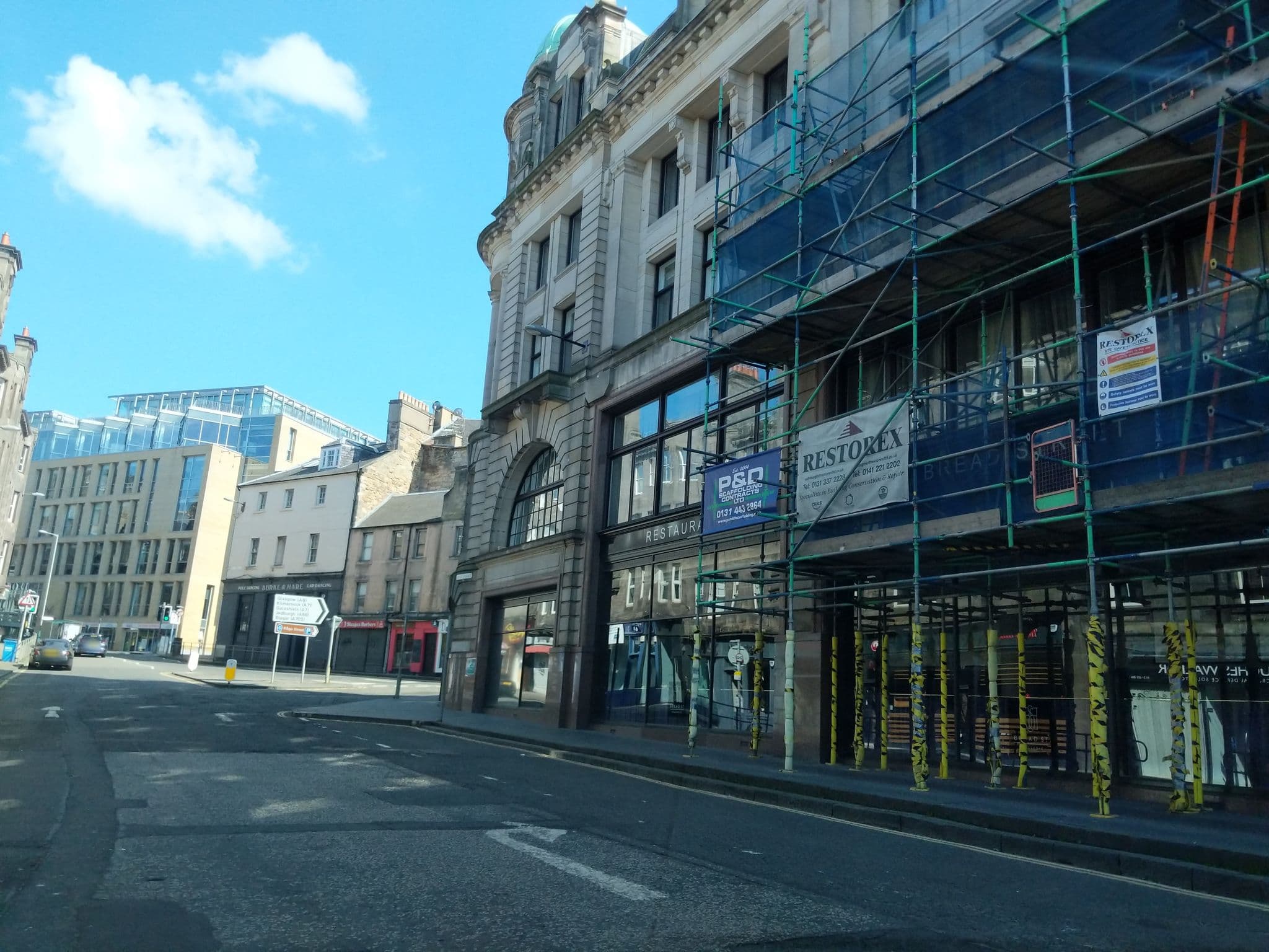 Street view near Point Hotel, Edinburgh — © ccbb7766 (CC BY-SA · Mapillary)