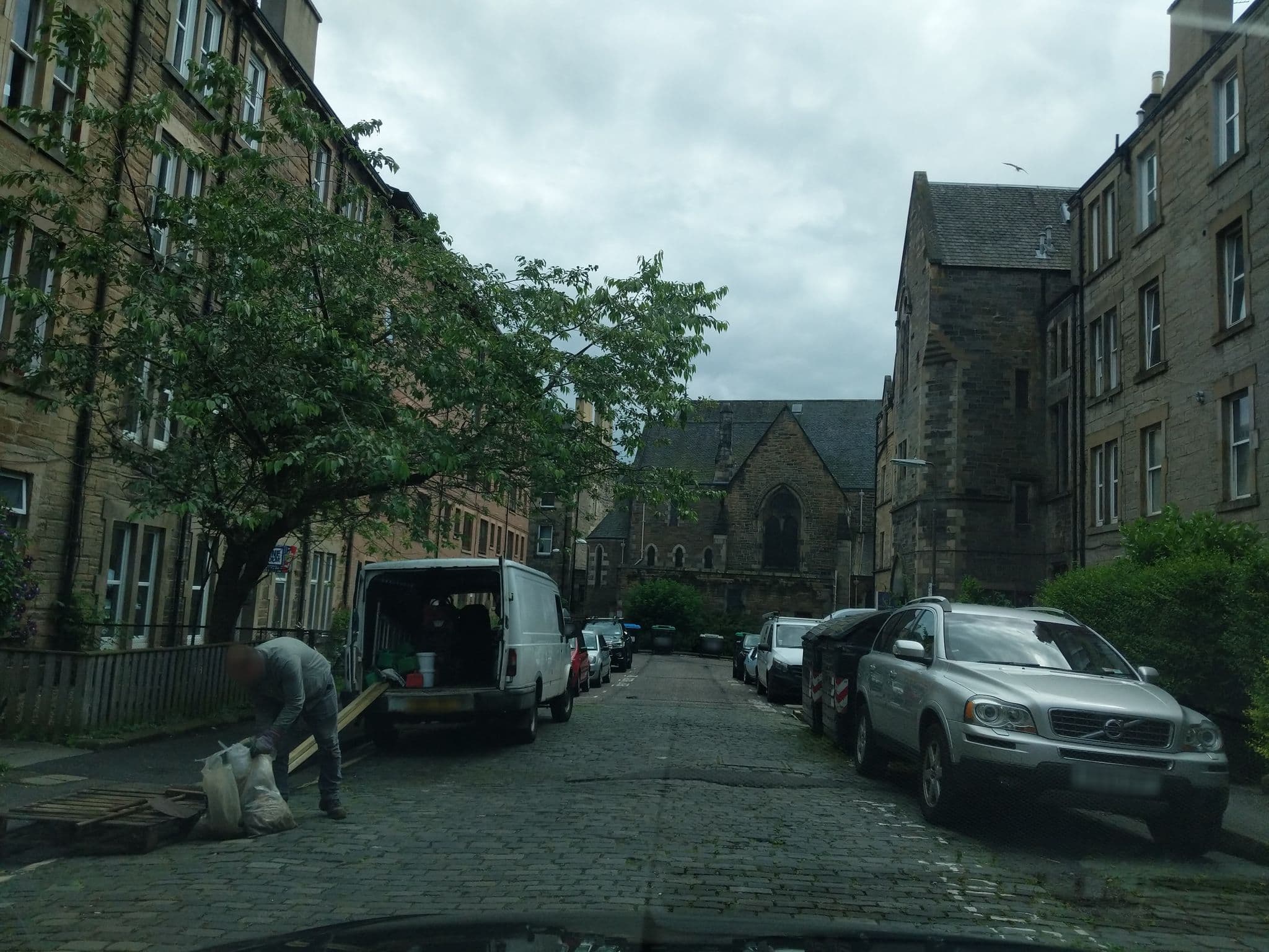 Street view near Glen House Apartments, Edinburgh — © ccbb7766 (CC BY-SA · Mapillary)