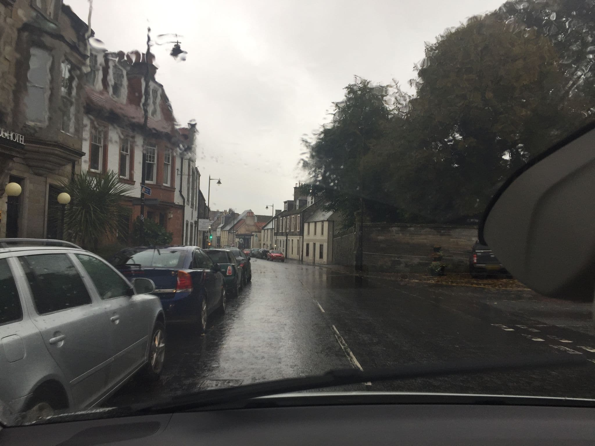 Street view near Woodsidehotelaberdour, Aberdour — © iain_mcnicol (CC BY-SA · Mapillary)