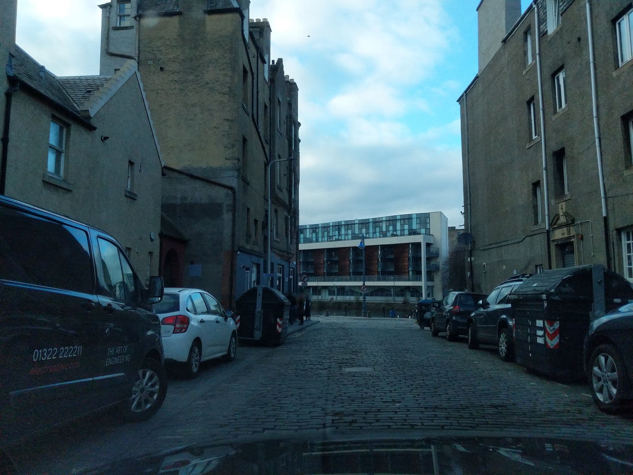 Street view near The Pavilion at Lamb's House, Edinburgh — © ccbb7766 (CC BY-SA · Mapillary)
