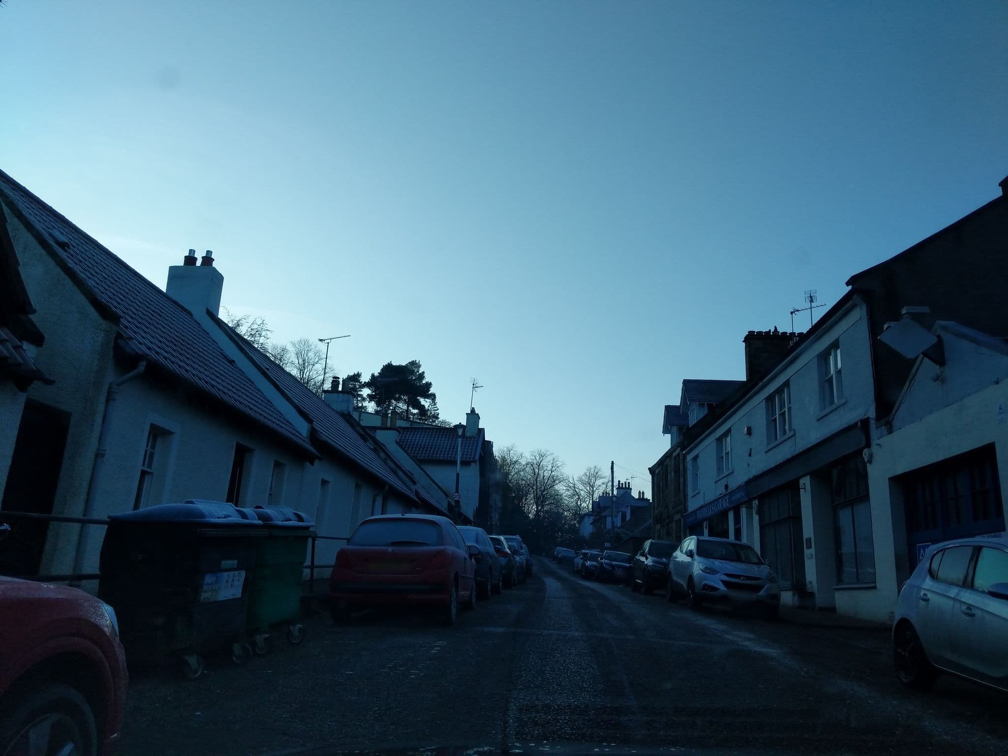 Street view near One O'Clock Gunn, Colinton — © ccbb7766 (CC BY-SA · Mapillary)