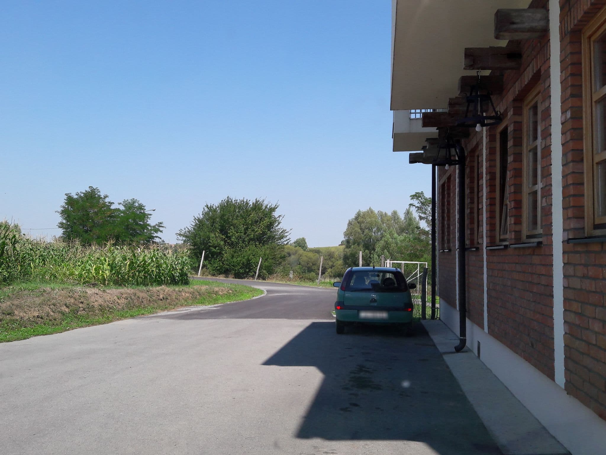 Street view near Pansion Budimir, Đakovo — © osmapper (CC BY-SA · Mapillary)