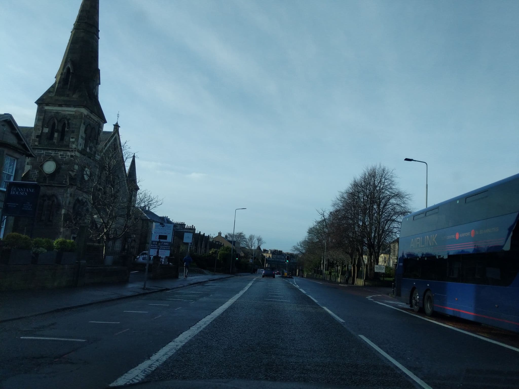 Street view near The Edinburgh Lodge, Edinburgh — © ccbb7766 (CC BY-SA · Mapillary)