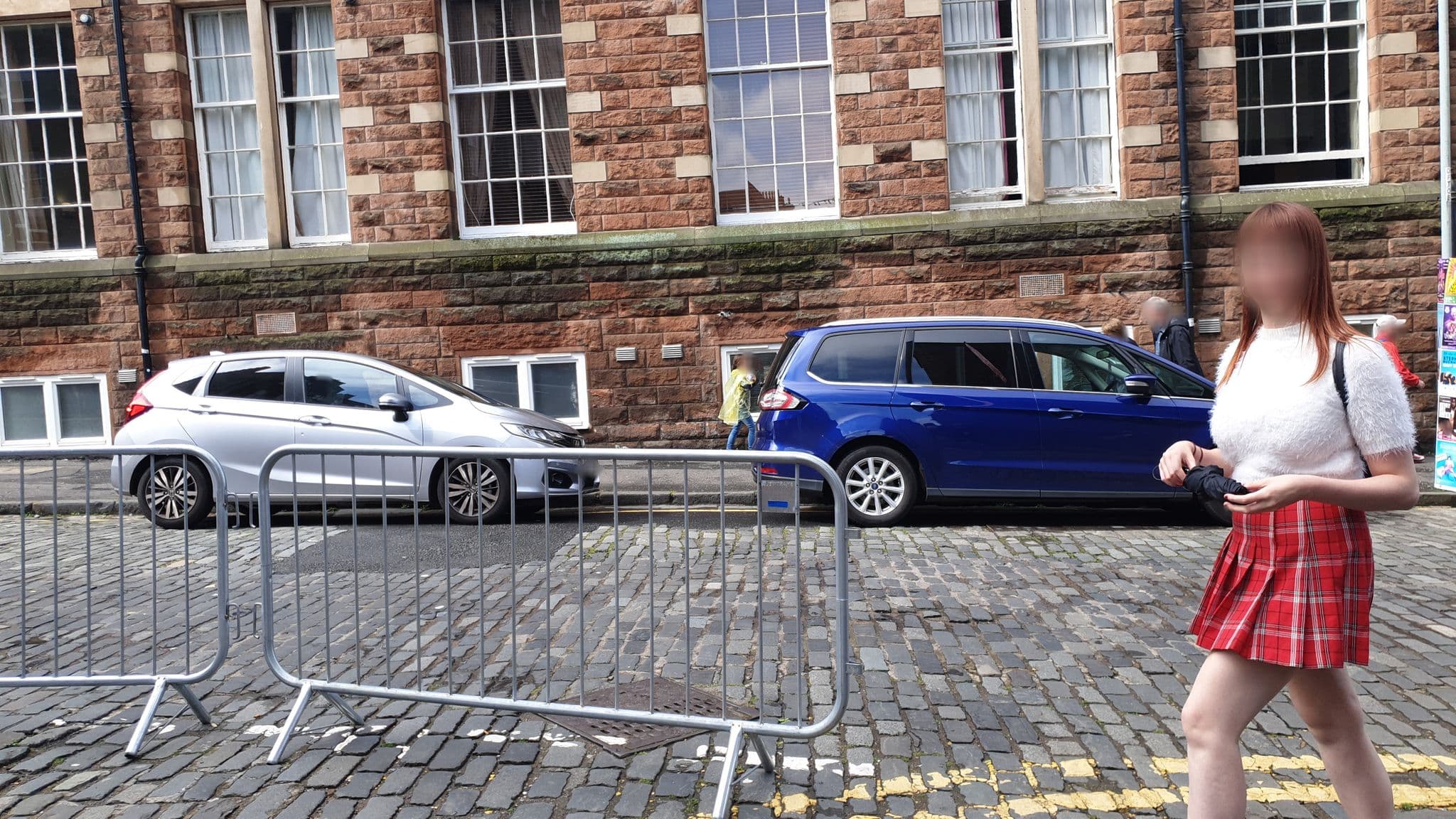 Street view near Old Schoolhouse Hostel Apartments, Edinburgh — © jamesks (CC BY-SA · Mapillary)