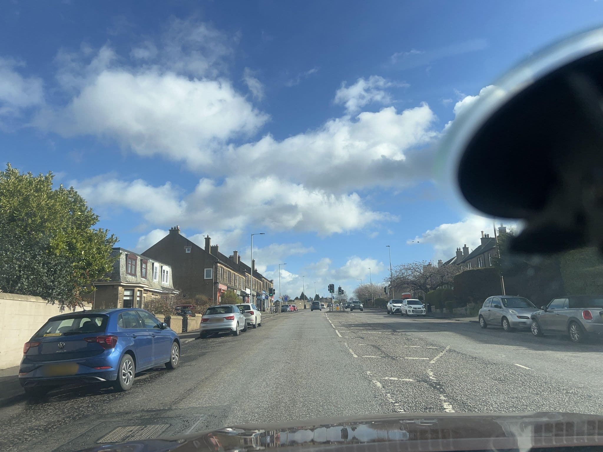 Street view near A Stay on the Brae, Danderhall — © lucagm (CC BY-SA · Mapillary)