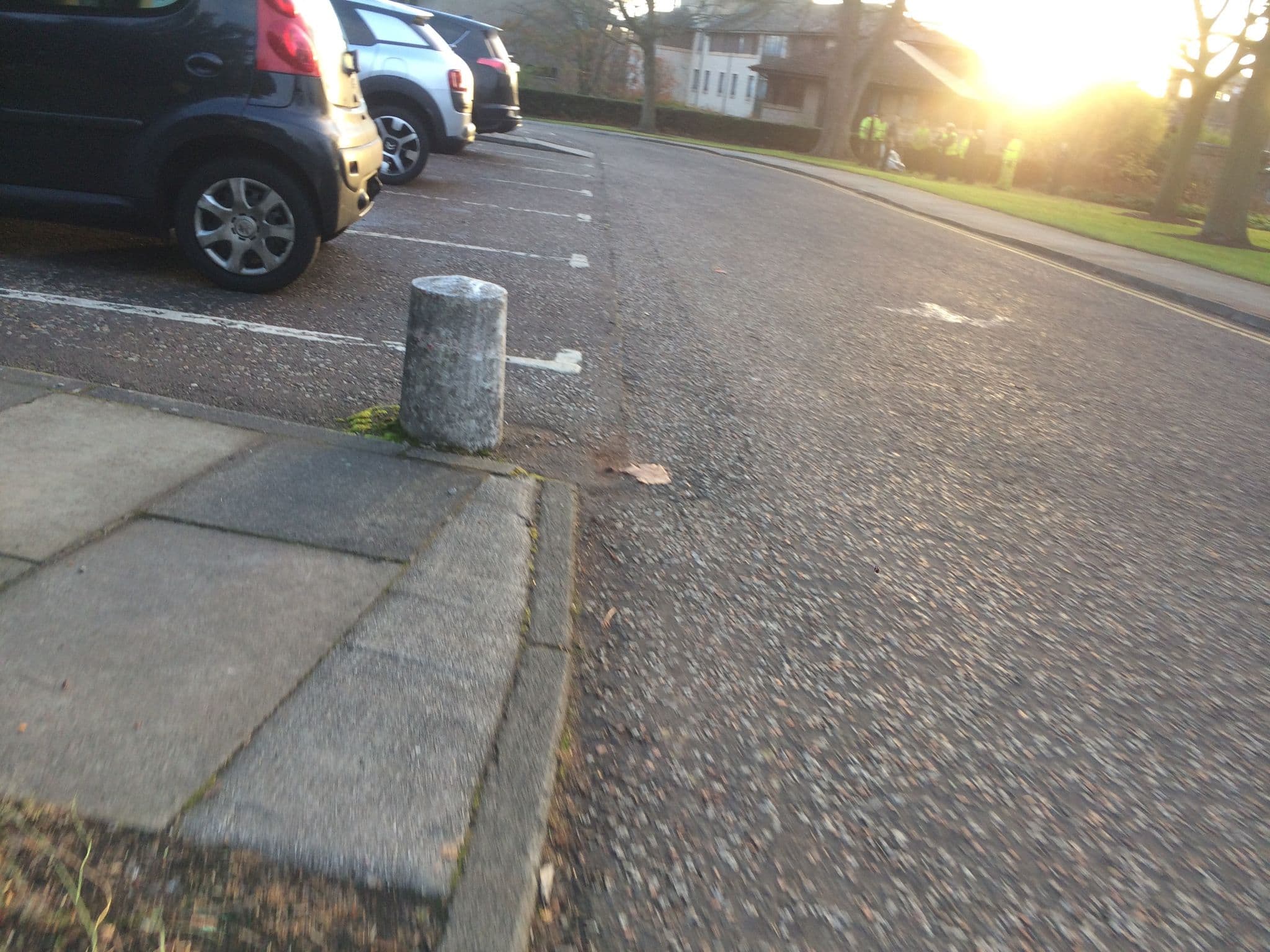Street view near Salisbury Green Hotel and Conference Centre, Edinburgh — © drnoble (CC BY-SA · Mapillary)