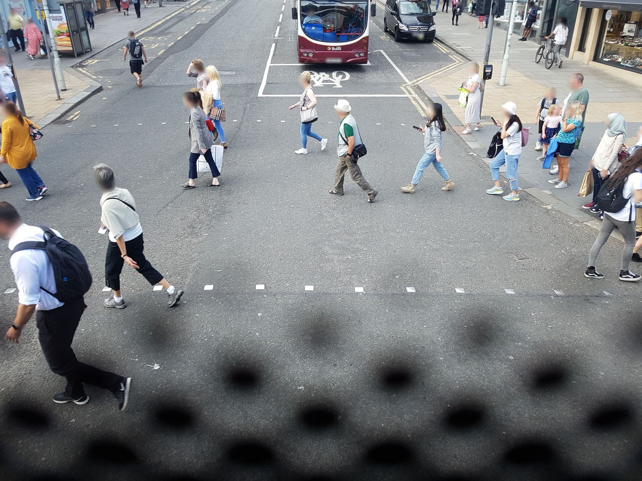 Street view near Tony Apartment, Edinburgh — © pbb (CC BY-SA · Mapillary)