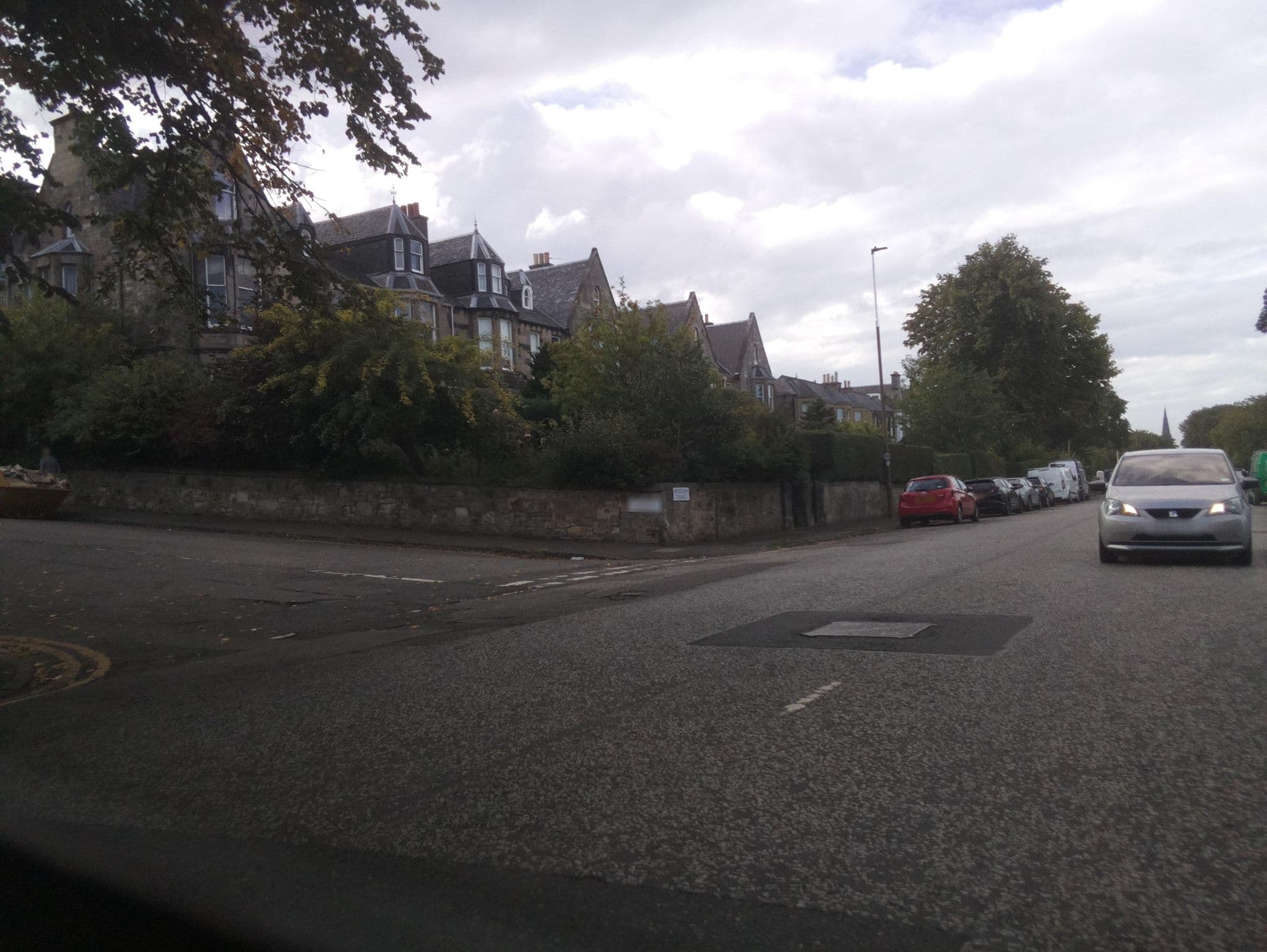Street view near Robert Burns Hotel, Musselburgh — © southglos (CC BY-SA · Mapillary)