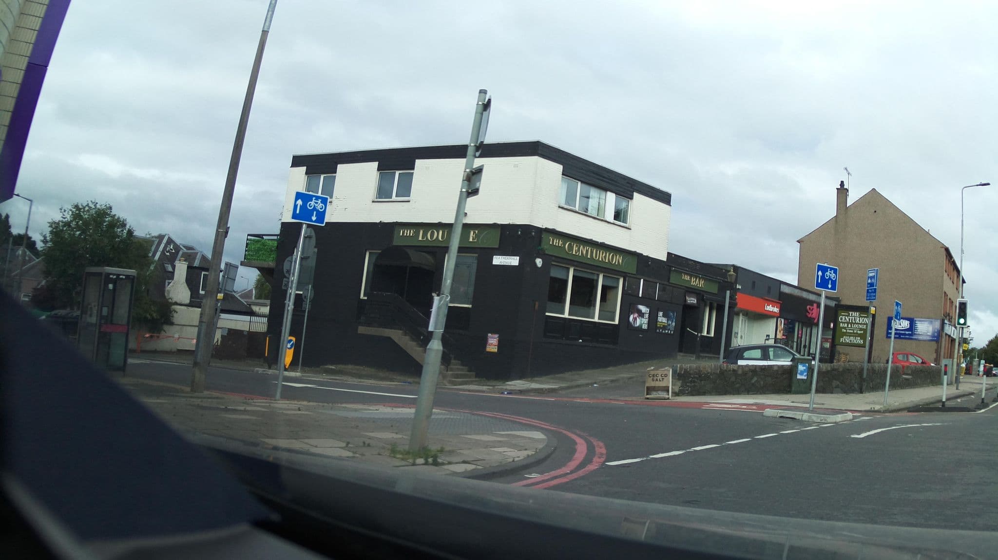 Street view near Featherhall Garden Court Apartments Edinburgh, Colinton — © southglos (CC BY-SA · Mapillary)