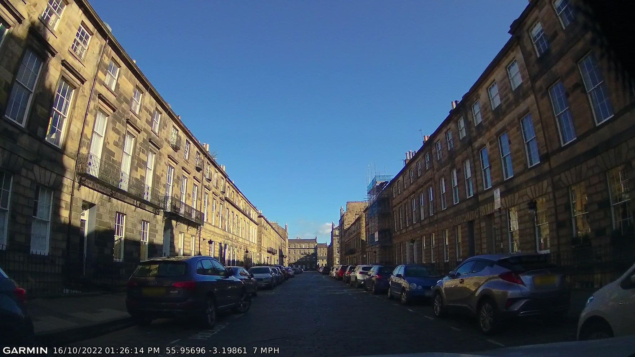 Street view near Ingram’s Guest House, Edinburgh — © gmc (CC BY-SA · Mapillary)