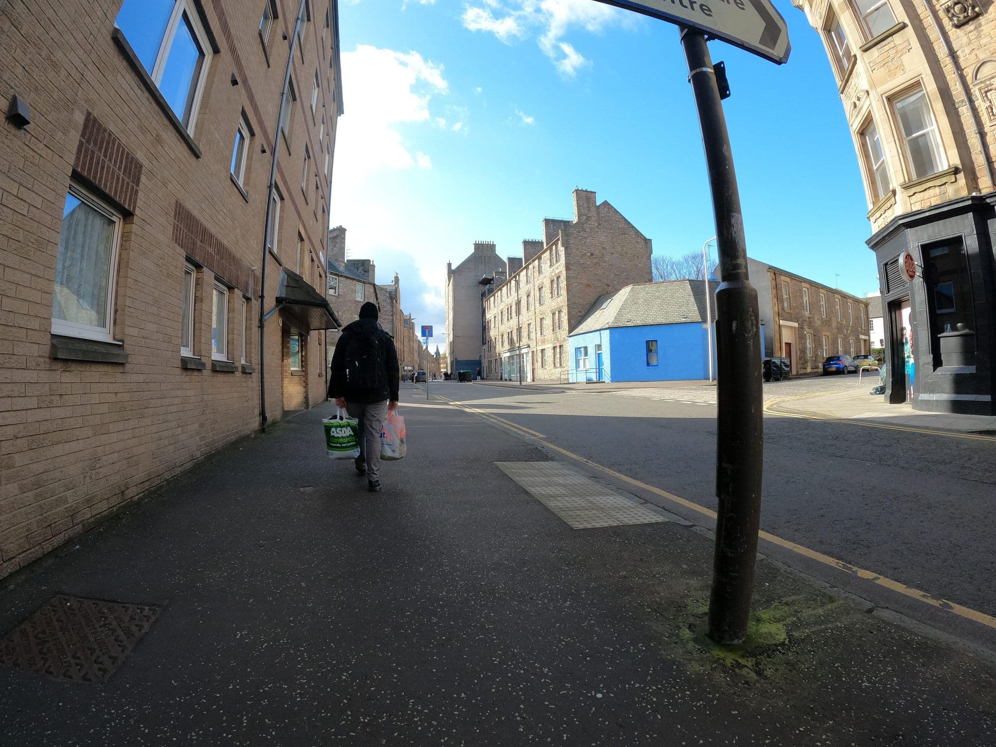 Street view near Bright Apartment Airbnb, Edinburgh — © hobgoblin (CC BY-SA · Mapillary)