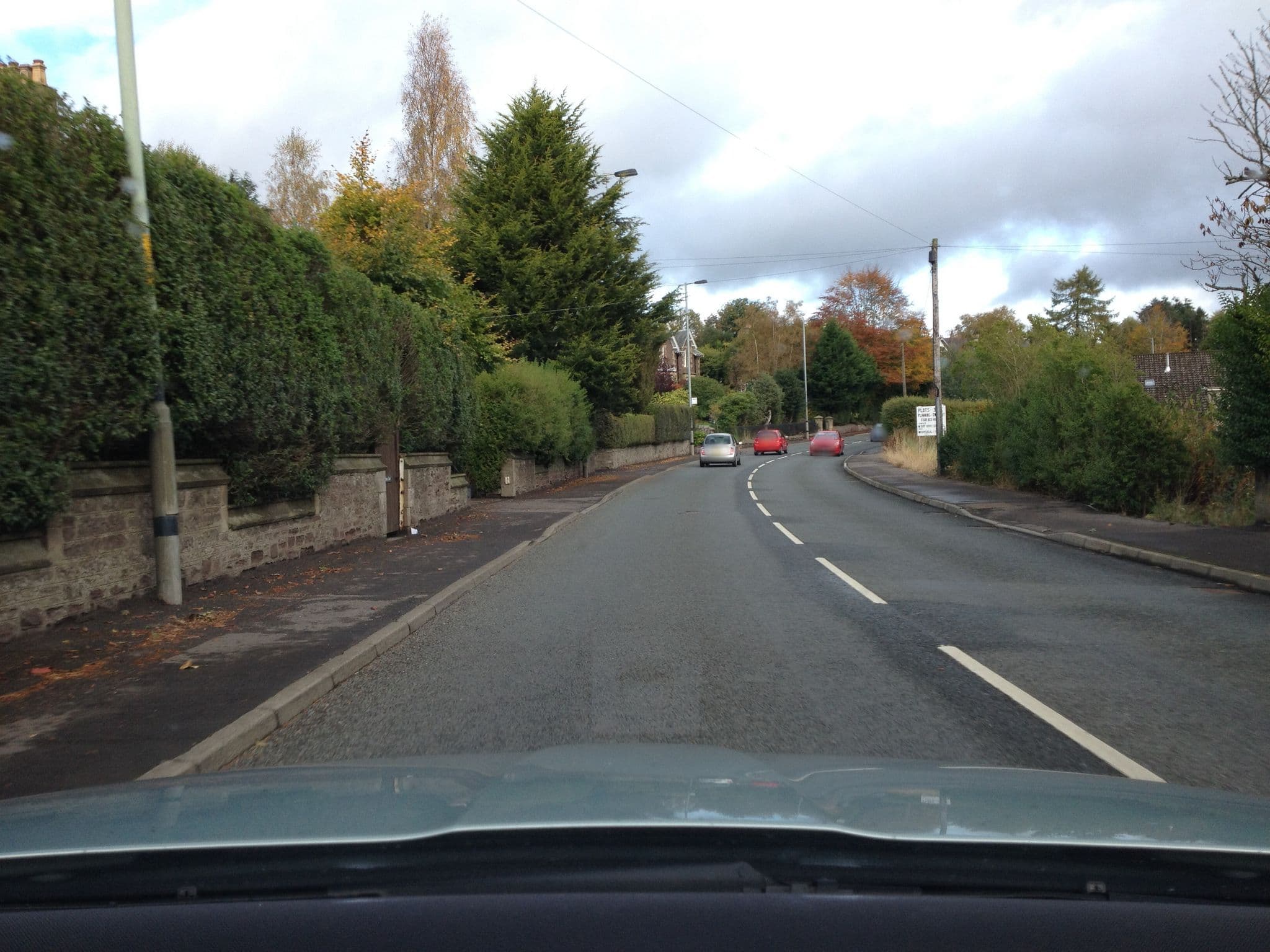 Street view near Yann's, Crieff — © hobgoblin (CC BY-SA · Mapillary)