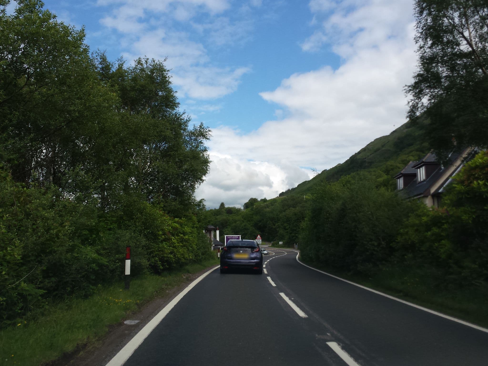 Street view near Loch Linnhe Waterfront Lodges, Fort William — © rudolfmayer (CC BY-SA · Mapillary)