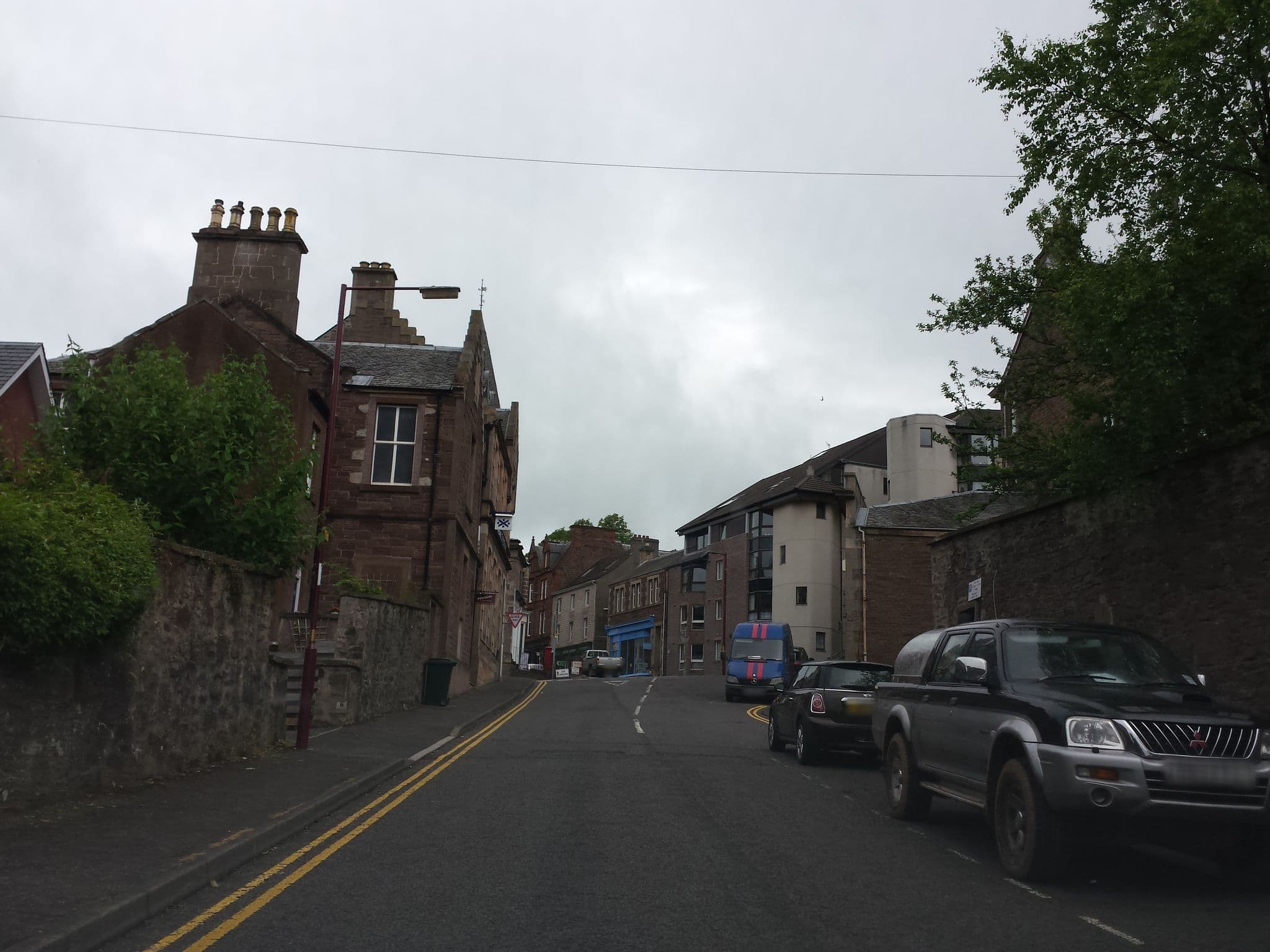 Street view near Galvelmore house, Crieff — © rudolfmayer (CC BY-SA · Mapillary)