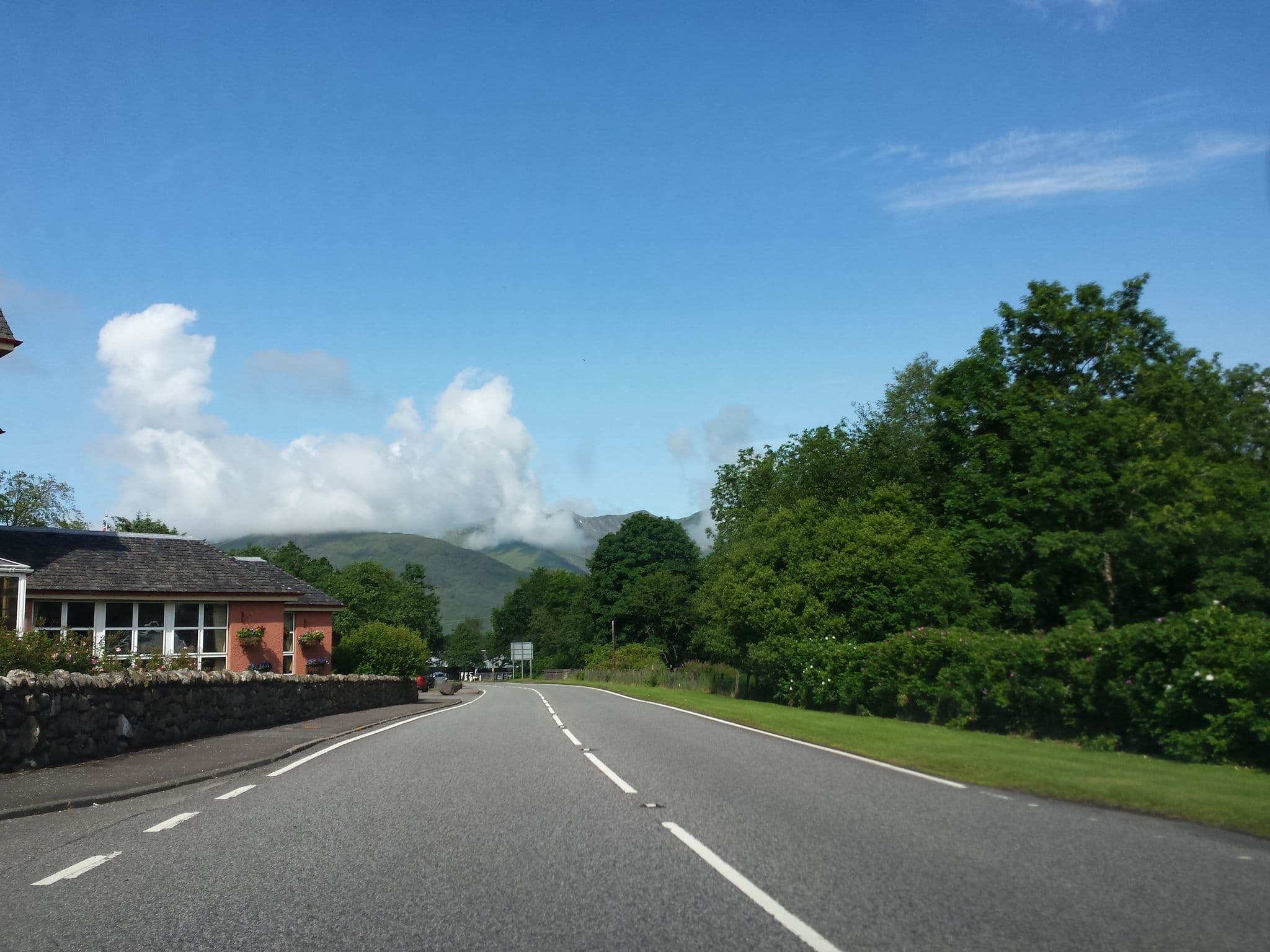 Street view near Muthu Dalmally Hotel, Oban — © rudolfmayer (CC BY-SA · Mapillary)