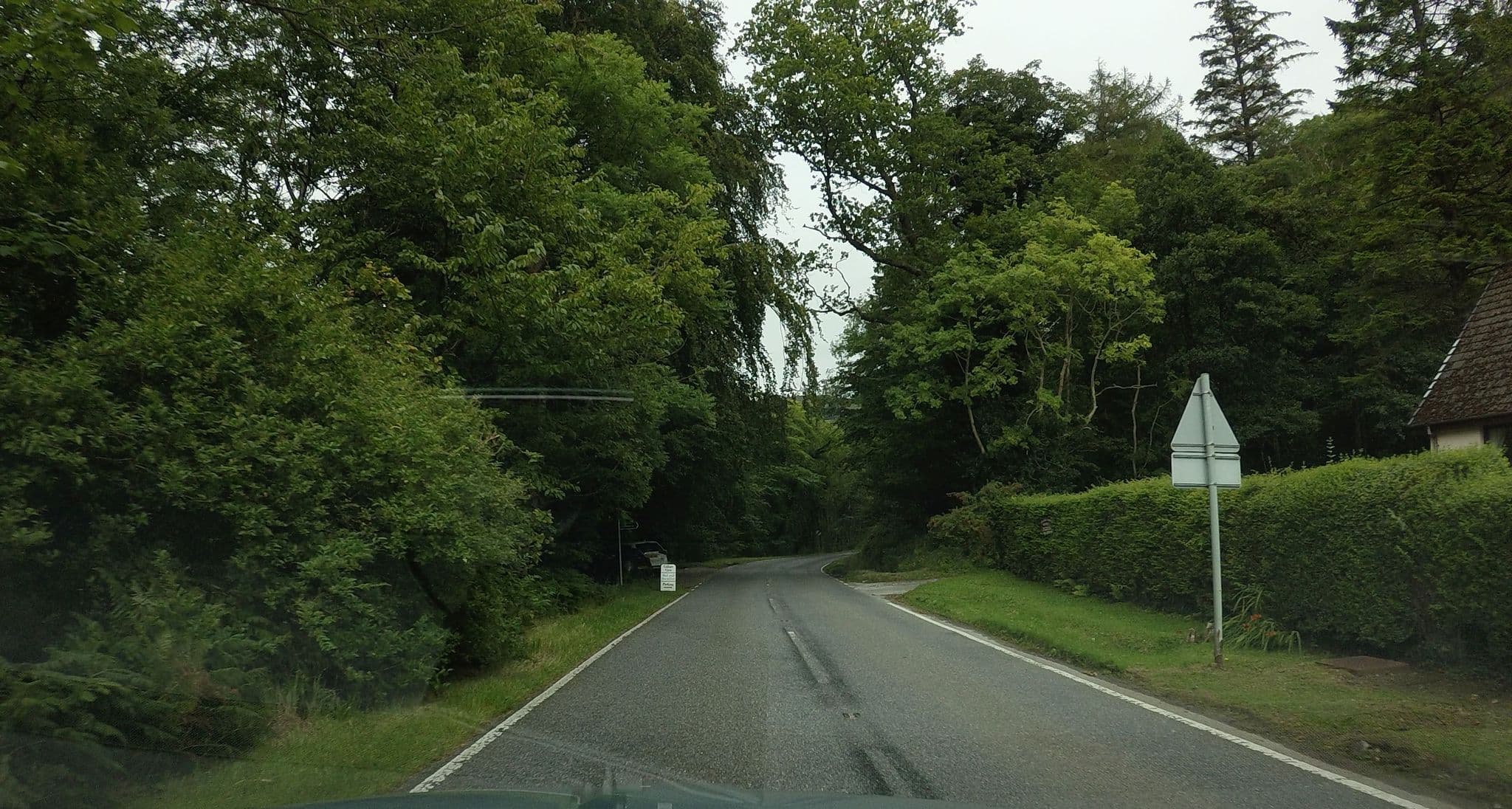 Street view near Nursery Cottage, Fort William — © hobgoblin (CC BY-SA · Mapillary)