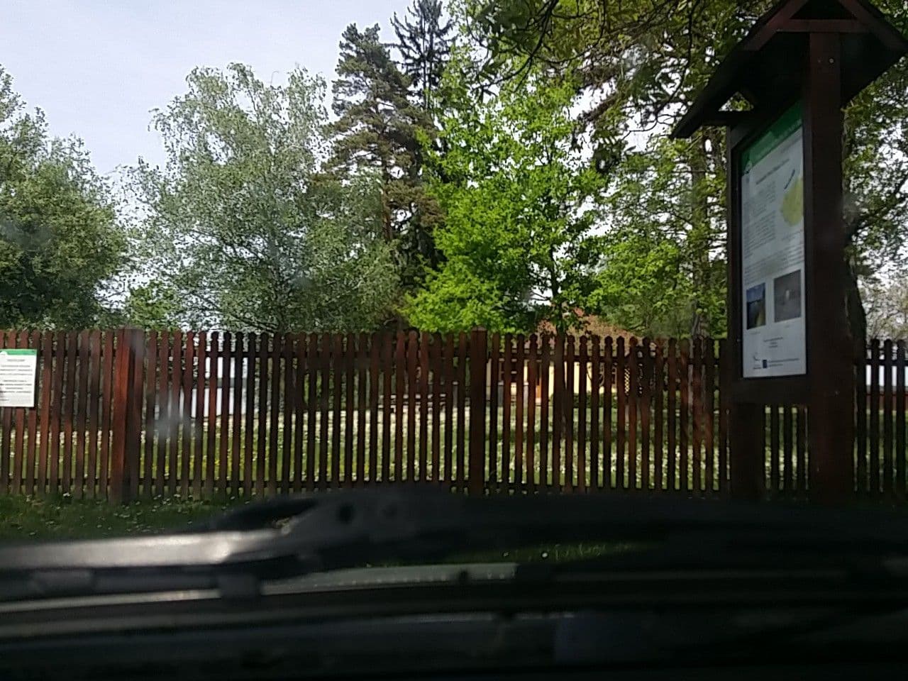 Street view near Vizitúra táborozóhely, Suhopolje — © utvonalfelmeresek (CC BY-SA · Mapillary)