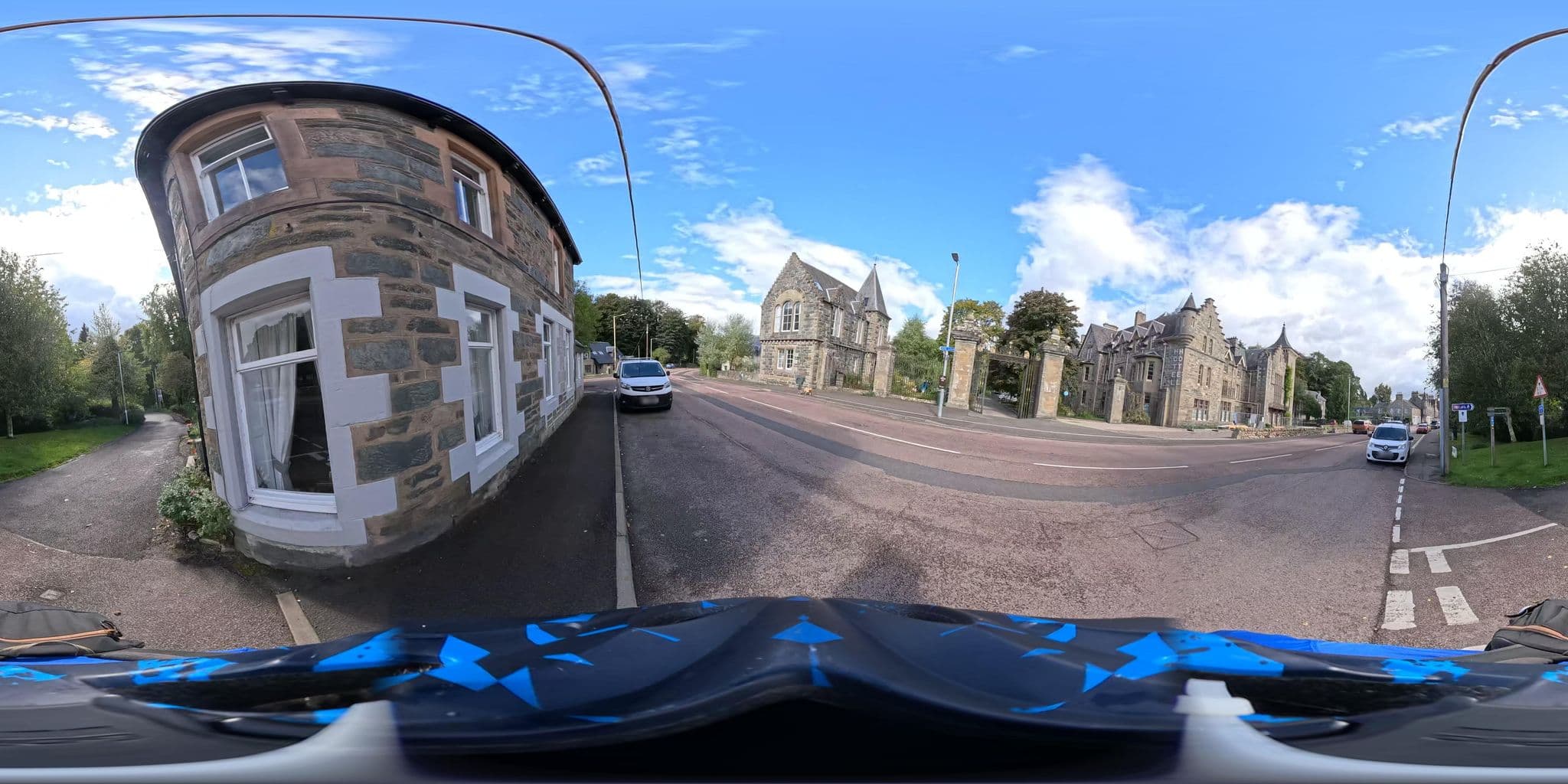 Street view near Tayburn House, Dunkeld — © coetserw (CC BY-SA · Mapillary)