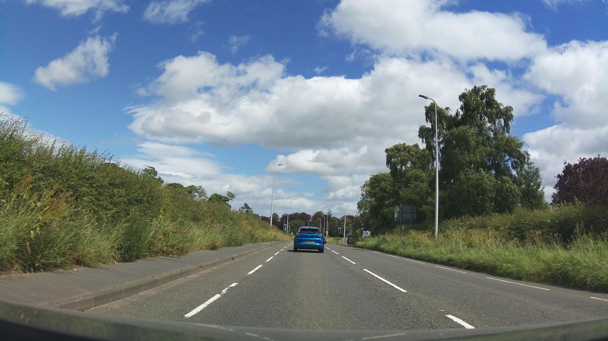 Street view near Old Scone T/A Murrayshall House Hotel & Golf Course, Scone — © southglos (CC BY-SA · Mapillary)