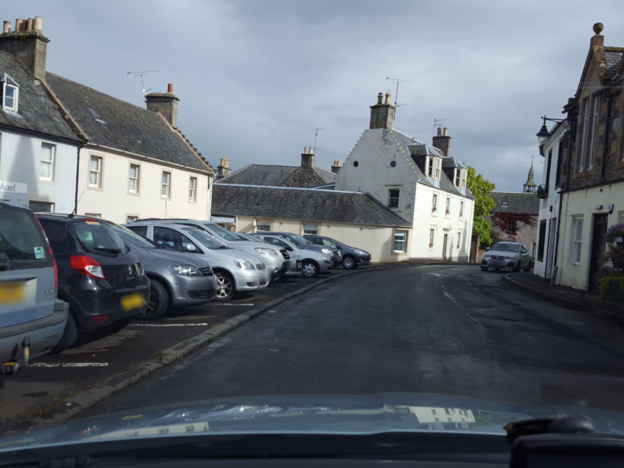Street view near The Fife Forest Inn, Auchtermuchty — © hobgoblin (CC BY-SA · Mapillary)