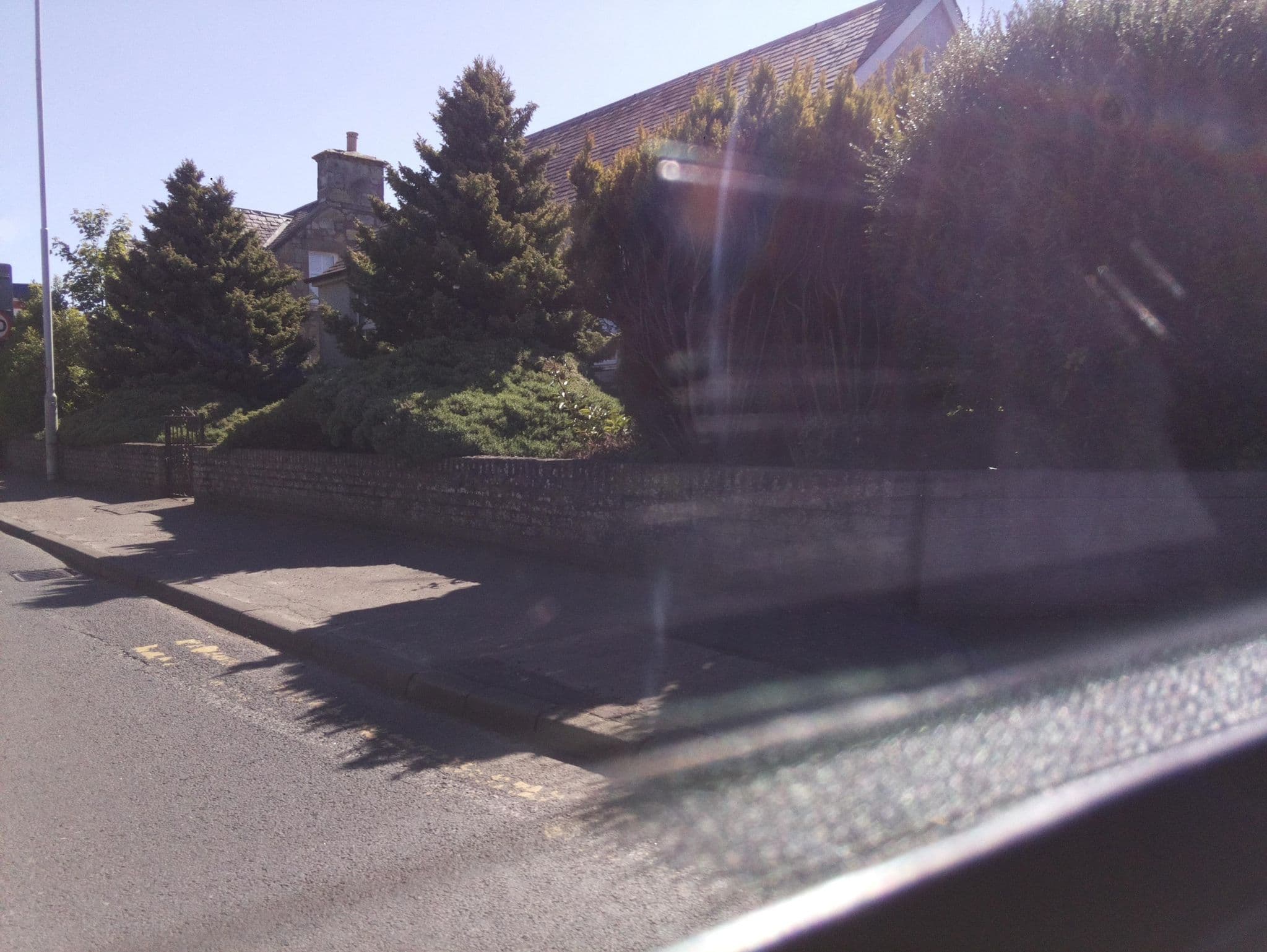 Street view near Robin's Nest Bed & Breakfast, Balmullo — © southglos (CC BY-SA · Mapillary)