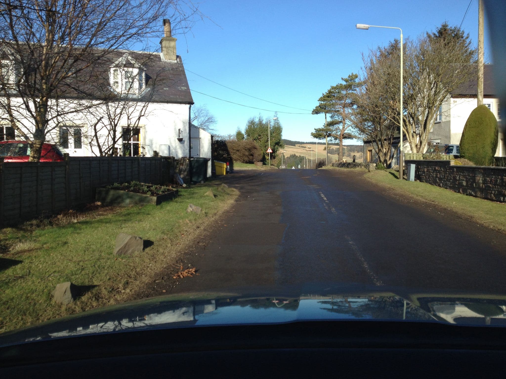 Street view near Fingask Log Cabin - S4394, Milnathort — © hobgoblin (CC BY-SA · Mapillary)