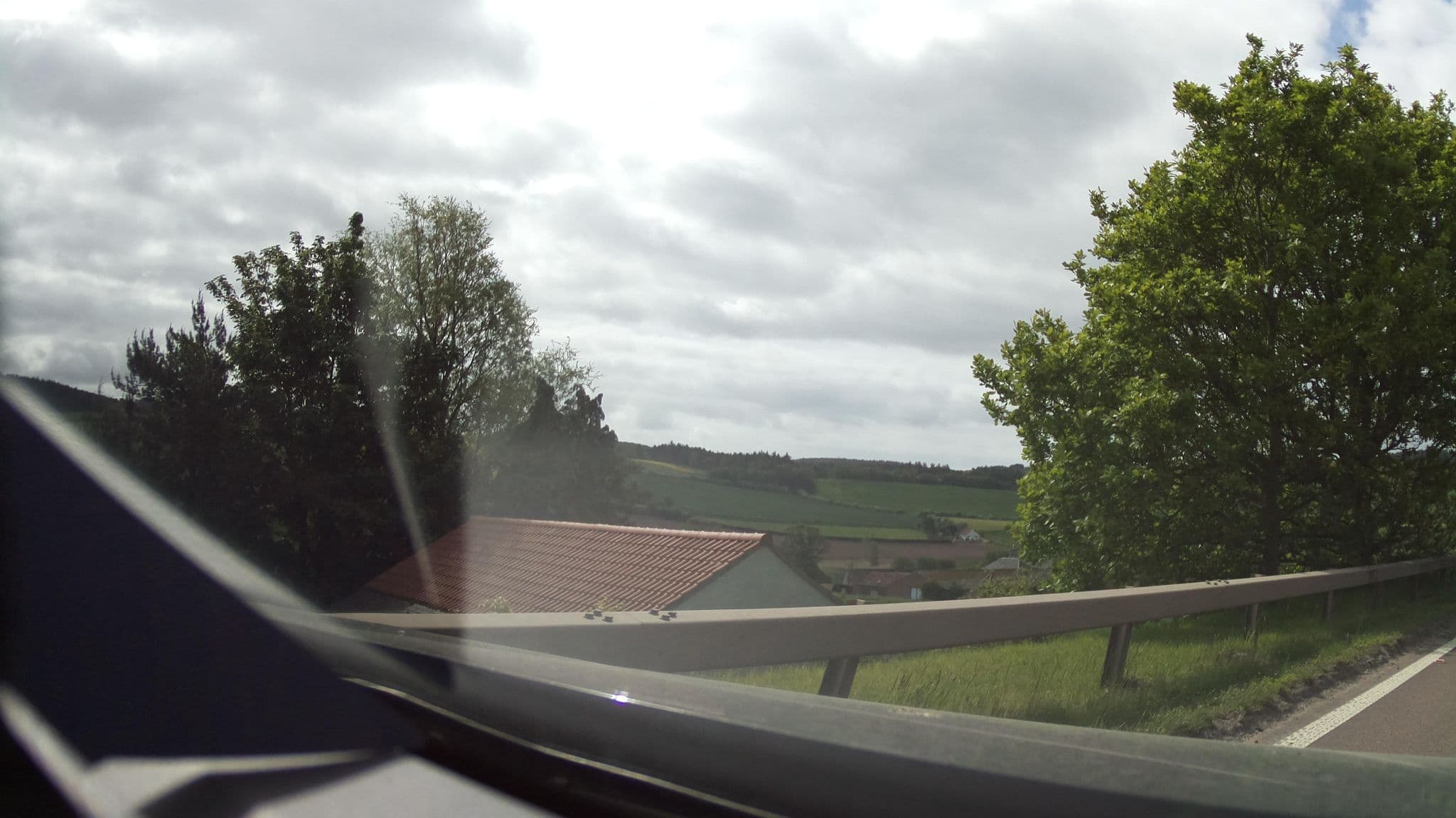 Street view near Oakbank Bed & Breakfast, Balmullo — © southglos (CC BY-SA · Mapillary)