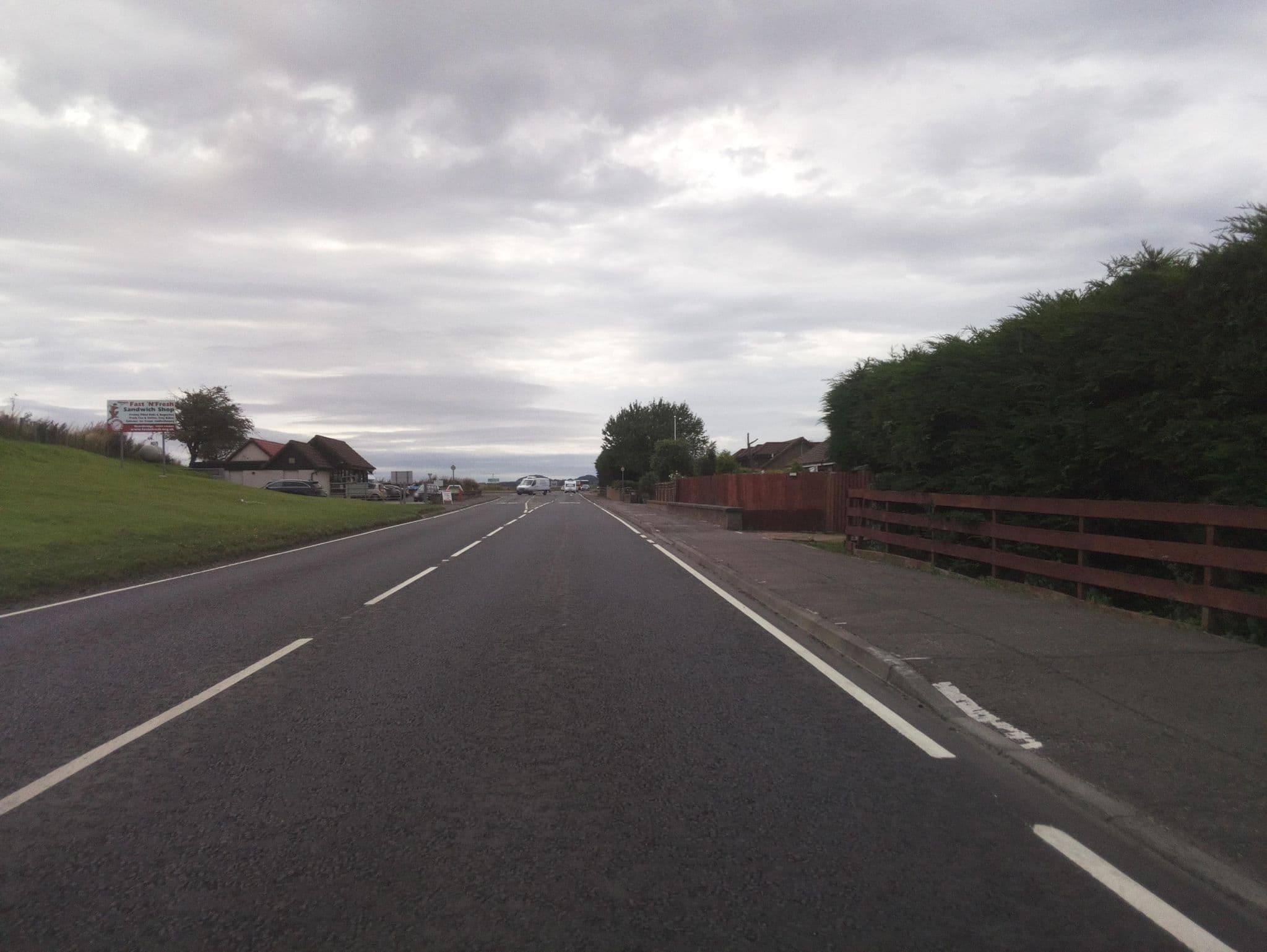 Street view near Riverview, Leuchars — © southglos (CC BY-SA · Mapillary)