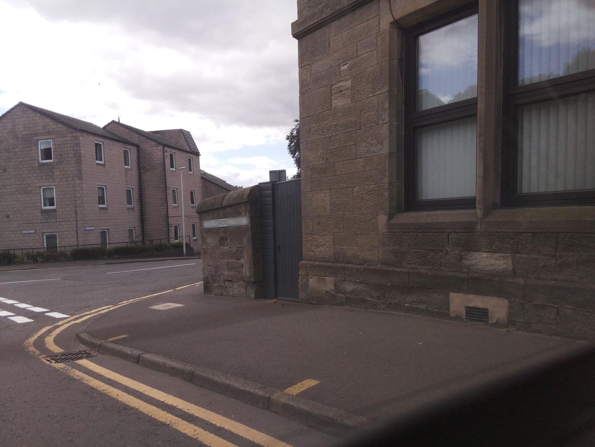 Street view near Pitcullen Guest House, Perth — © southglos (CC BY-SA · Mapillary)