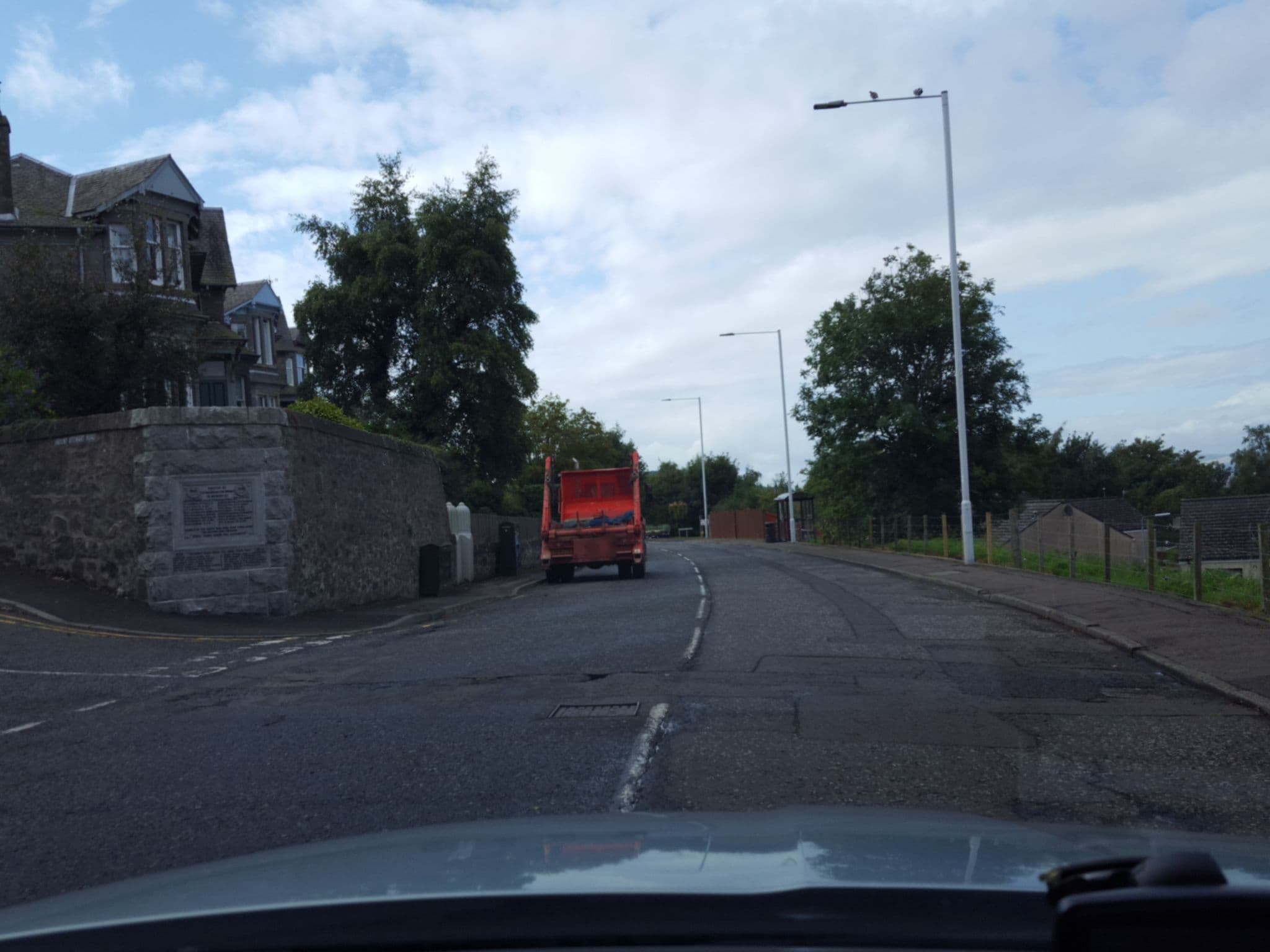 Street view near The Tower, Newport-on-Tay — © hobgoblin (CC BY-SA · Mapillary)