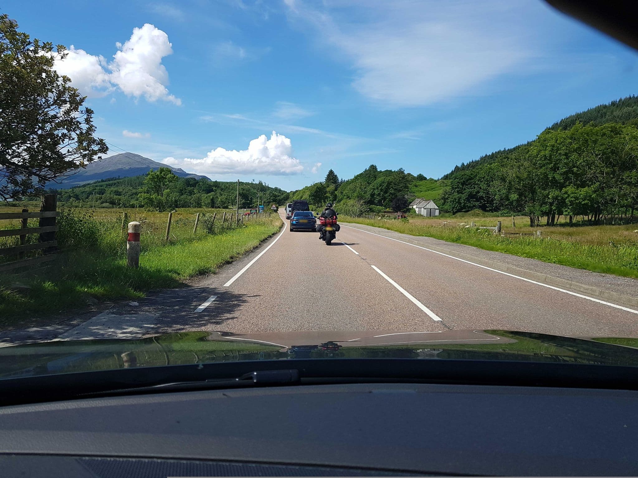 Street view near Creaggan Ard Guest House, Portree — © toho (CC BY-SA · Mapillary)
