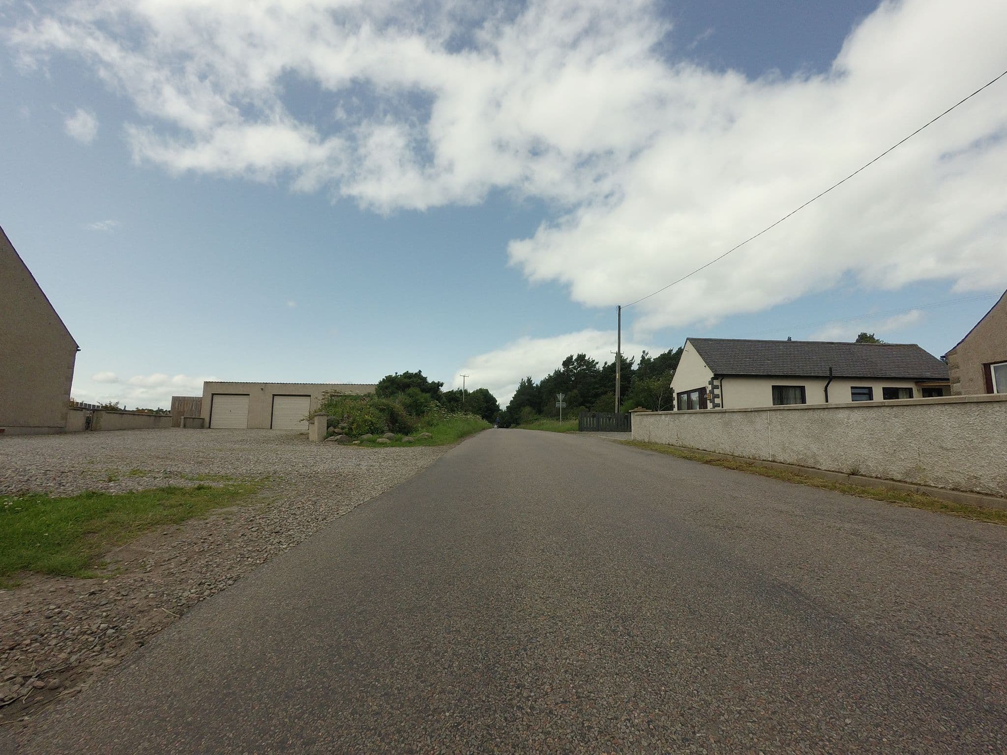 Street view near Rhanna Air BNB, Culloden — © tallguy (CC BY-SA · Mapillary)