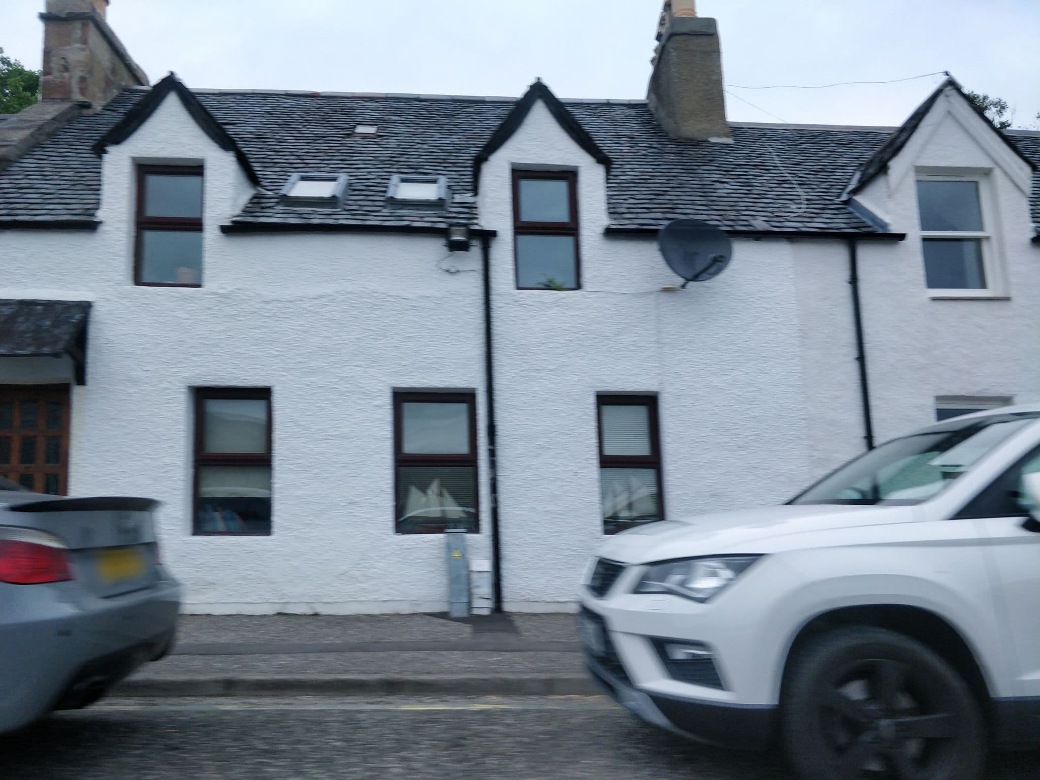 Street view near Brae Guest House, Ullapool — © cromir (CC BY-SA · Mapillary)