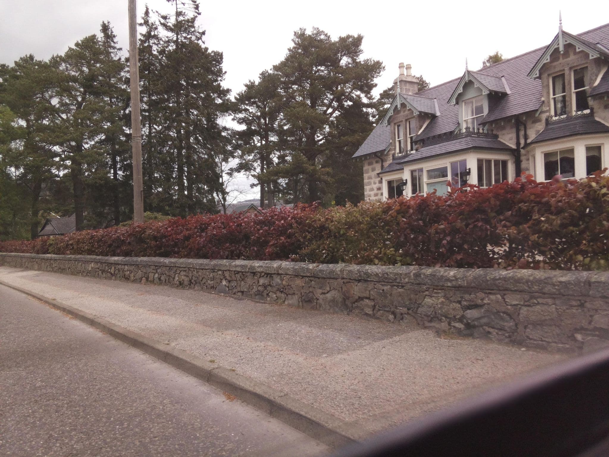 Street view near Schiehallion House, Ballater — © southglos (CC BY-SA · Mapillary)